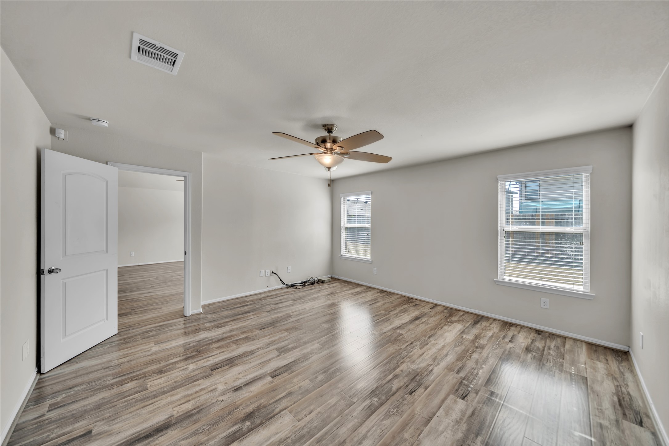 29035 Jacobs River Drive Property Photo 34