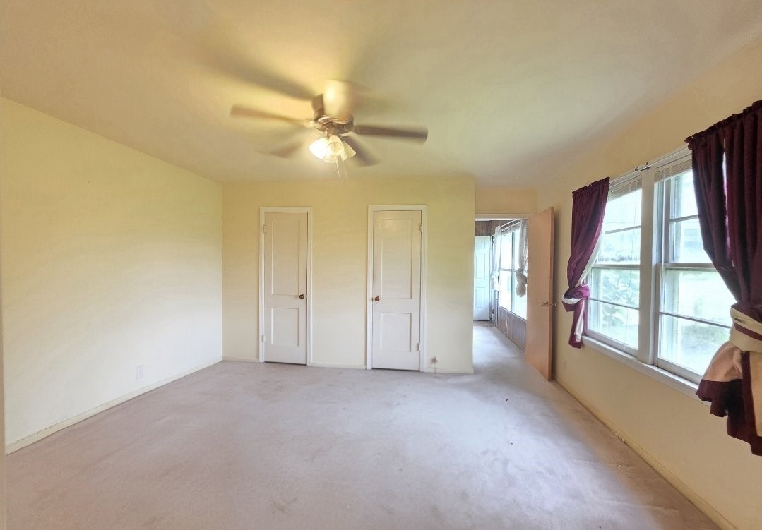 1420 Elm Avenue Property Photo 9