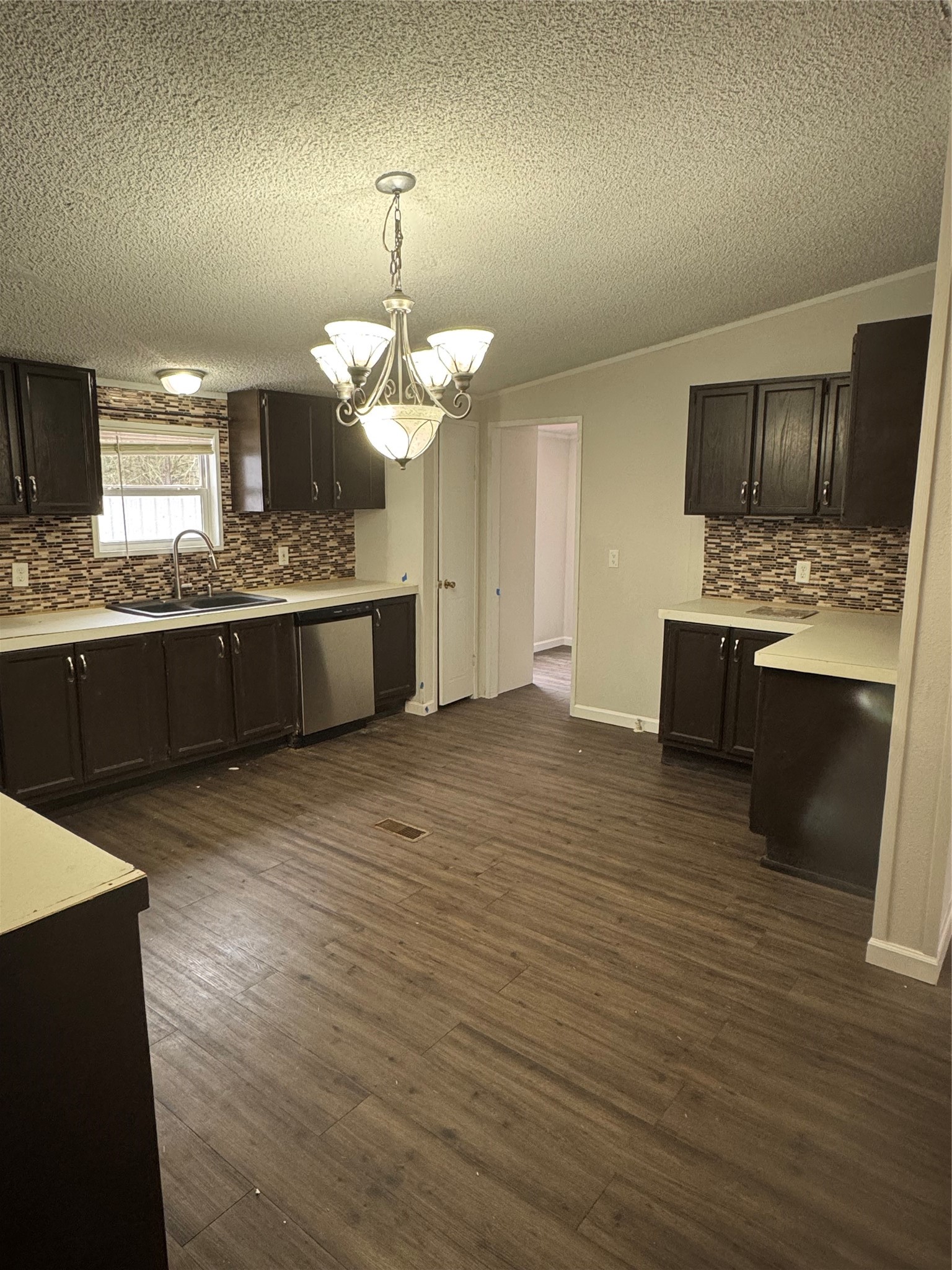 117 County Road 3794 Property Photo 4