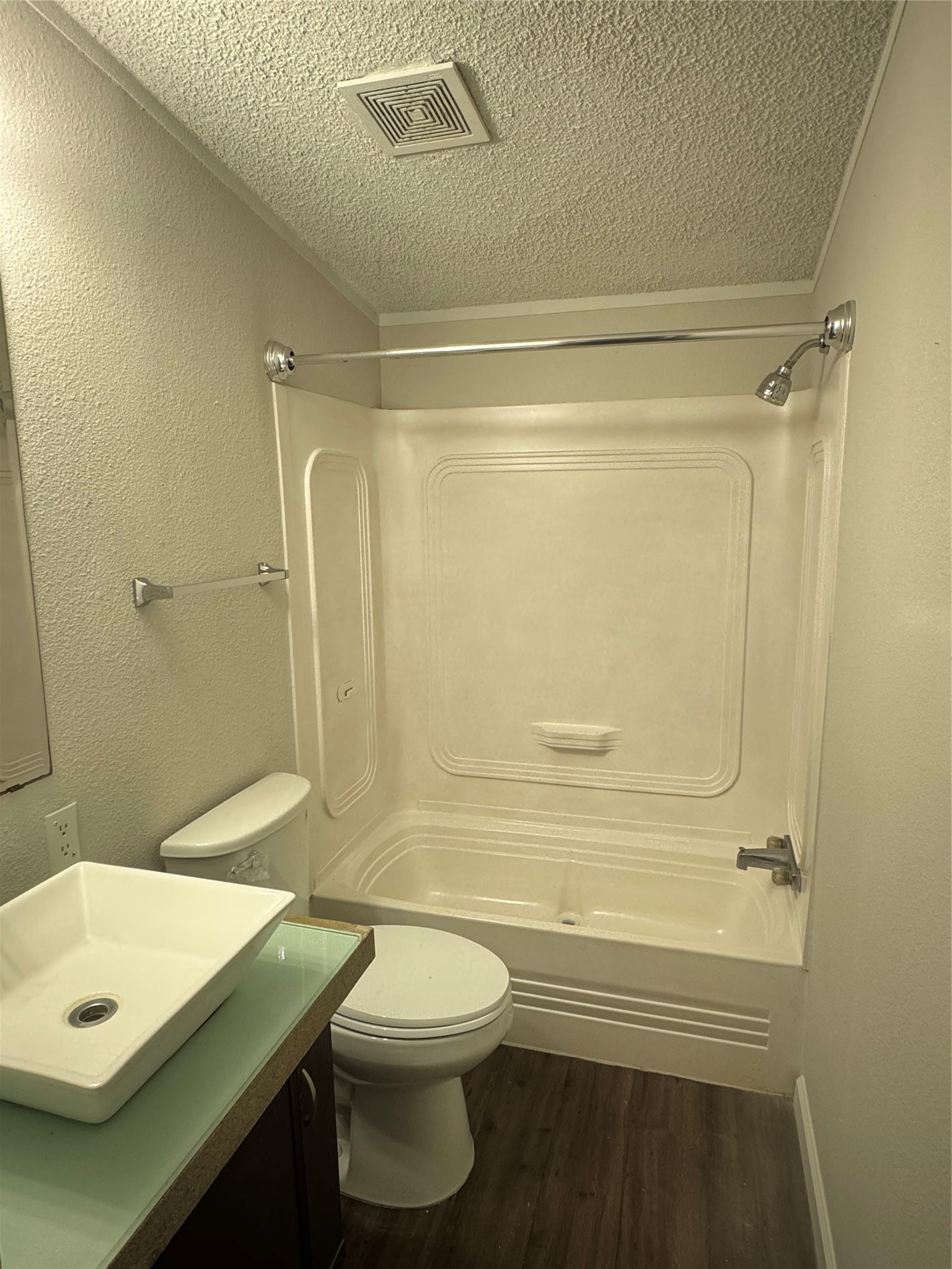 117 County Road 3794 Property Photo 8