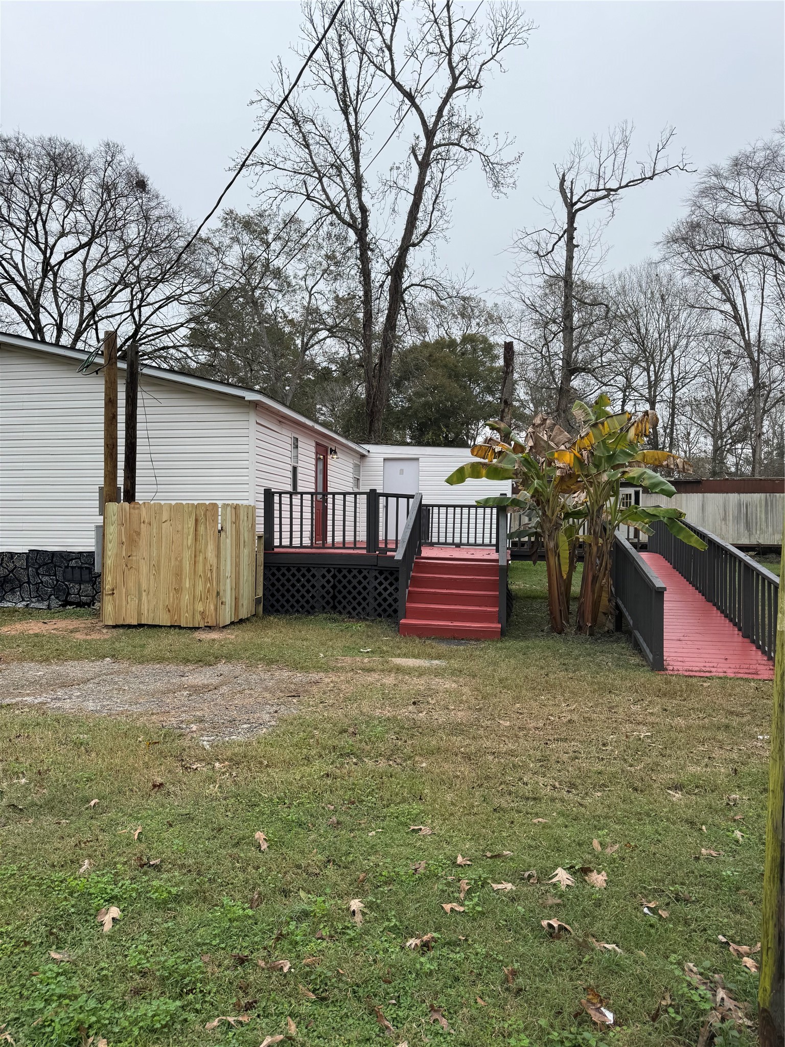 117 County Road 3794 Property Photo 17