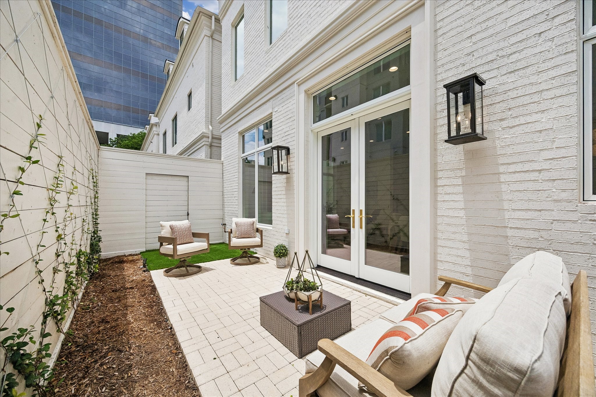 13 Wentworth Gate Path Property Photo 24