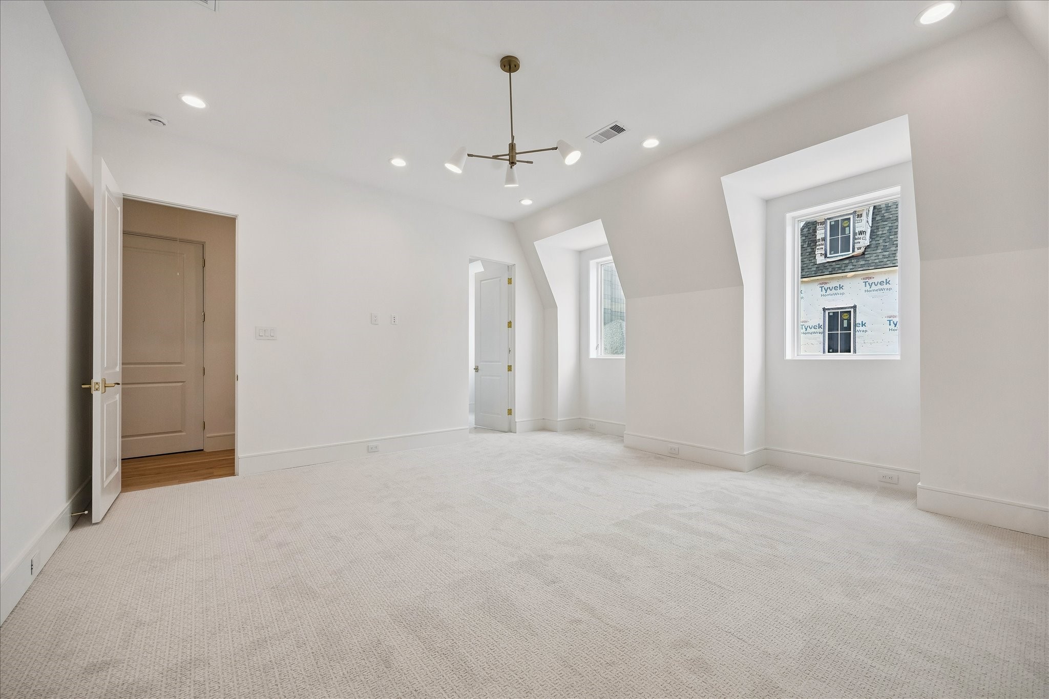 13 Wentworth Gate Path Property Photo 39