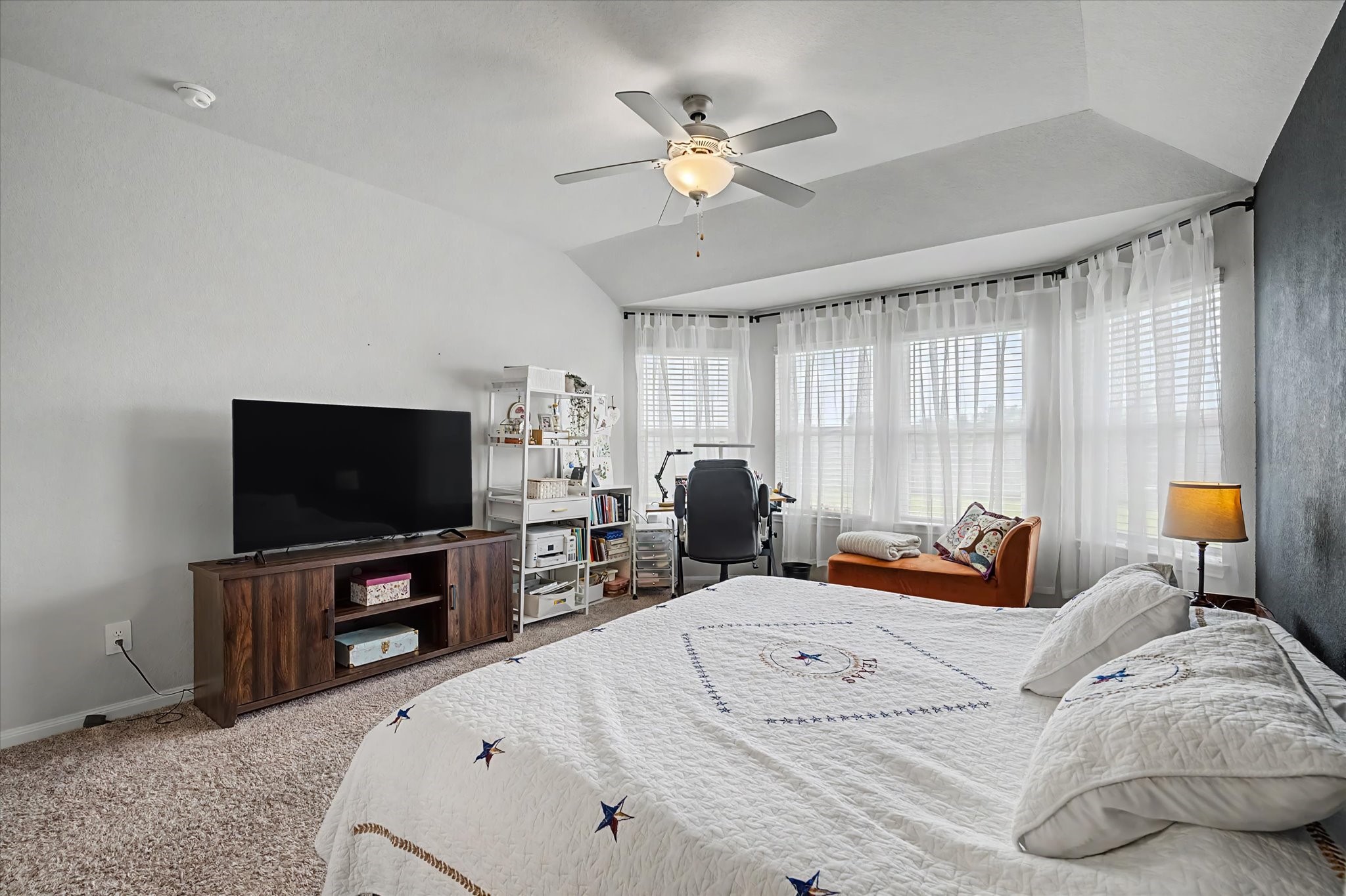 10842 Cliffs View Drive Property Photo 19