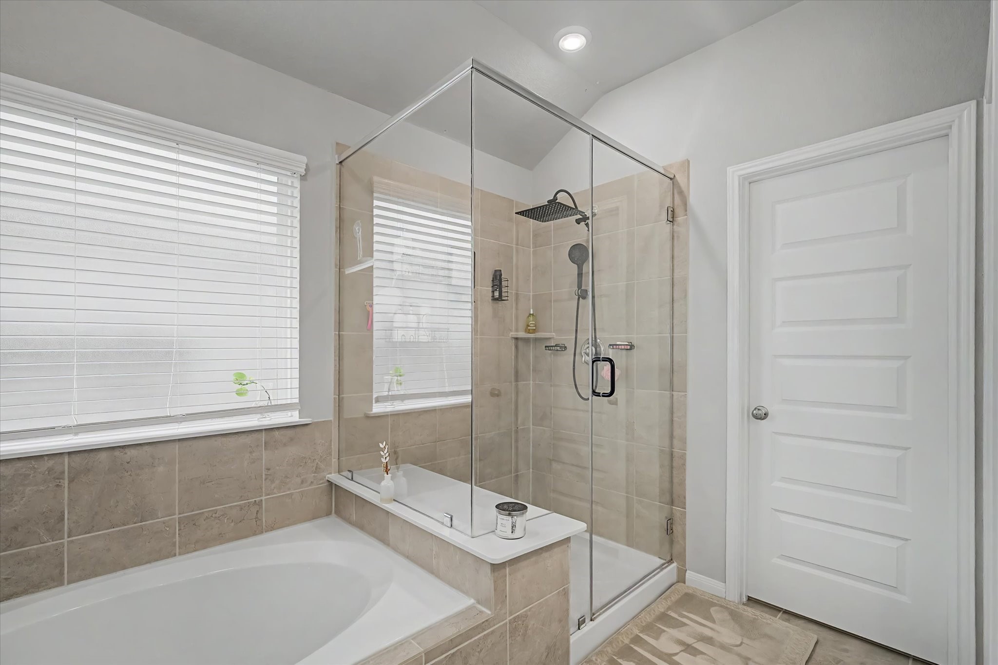 10842 Cliffs View Drive Property Photo 24