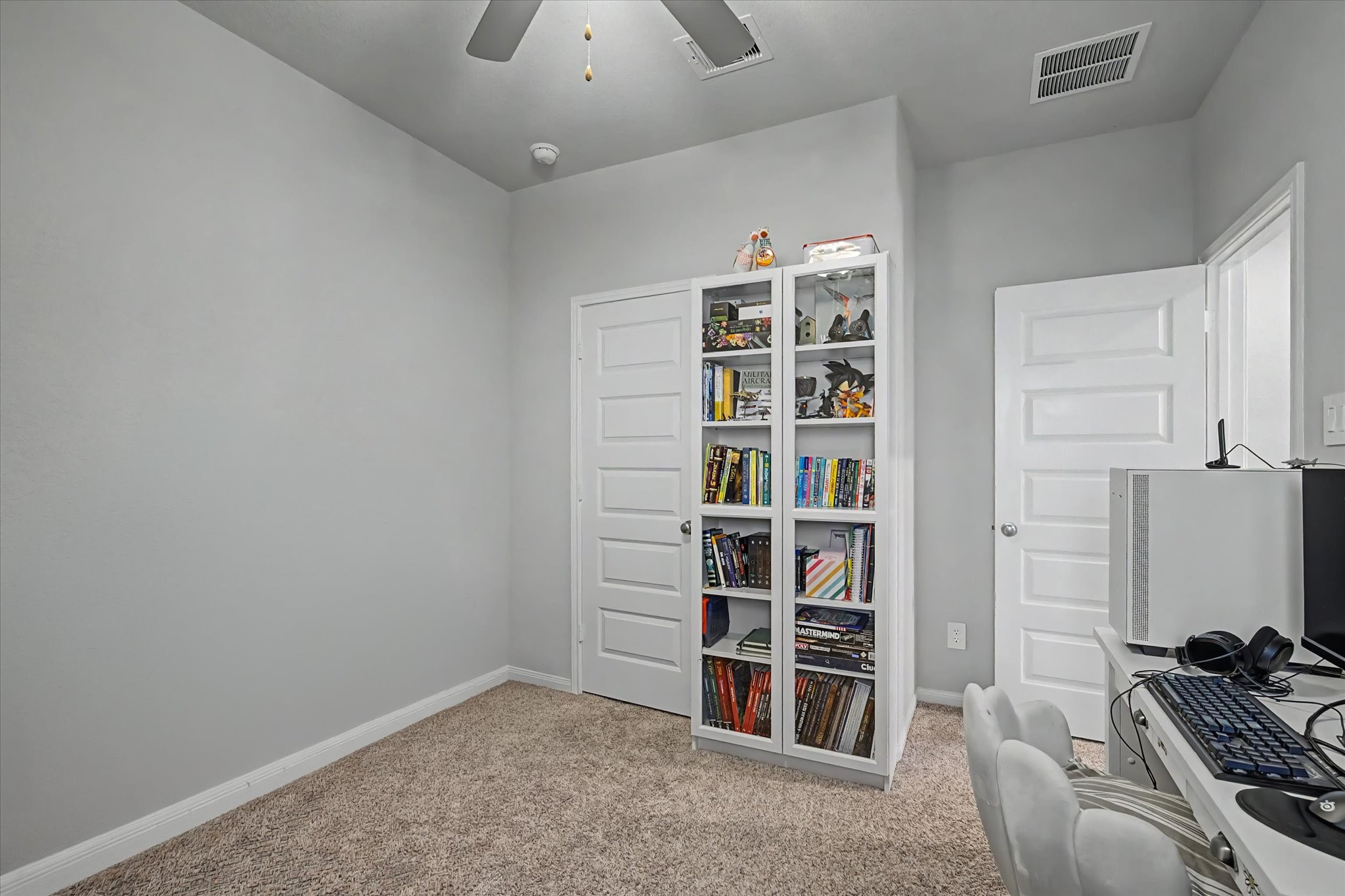 10842 Cliffs View Drive Property Photo 31