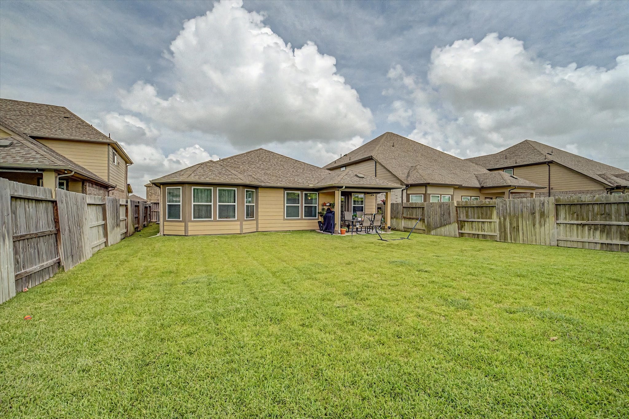 10842 Cliffs View Drive Property Photo 42