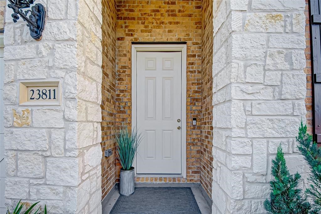 23811 Via Viale Dr Property Photo 11