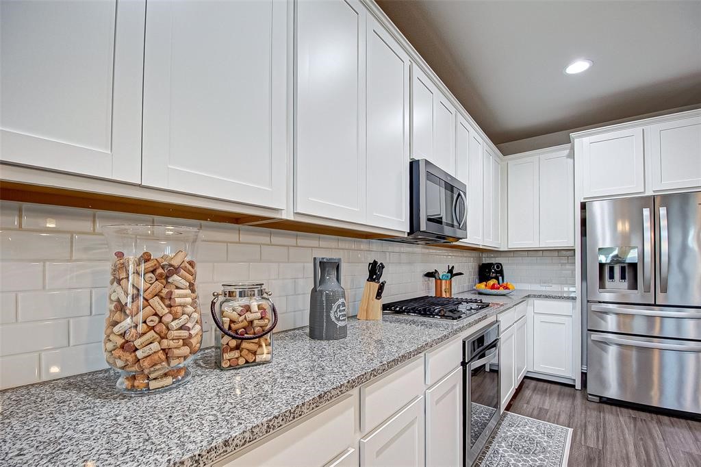 23811 Via Viale Dr Property Photo 16