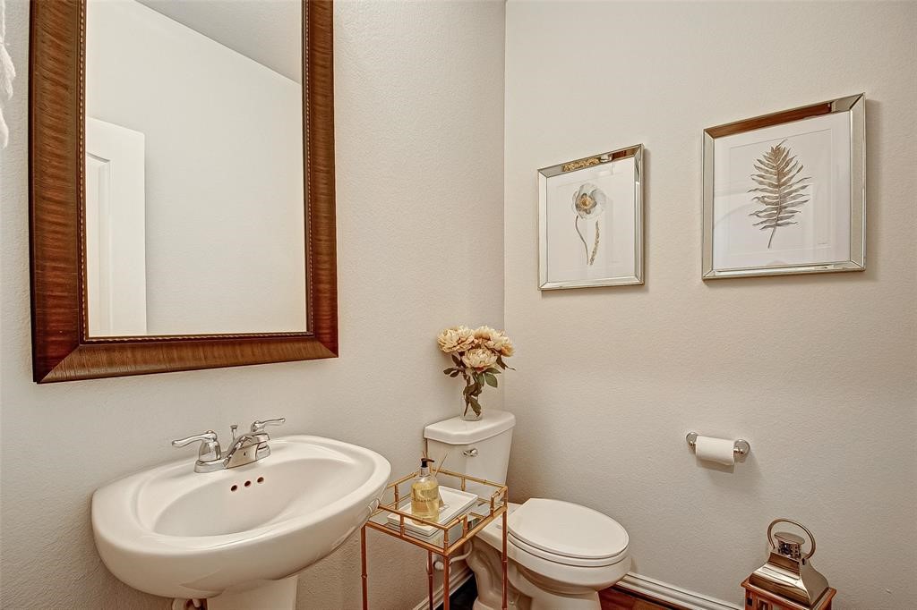 23811 Via Viale Dr Property Photo 20