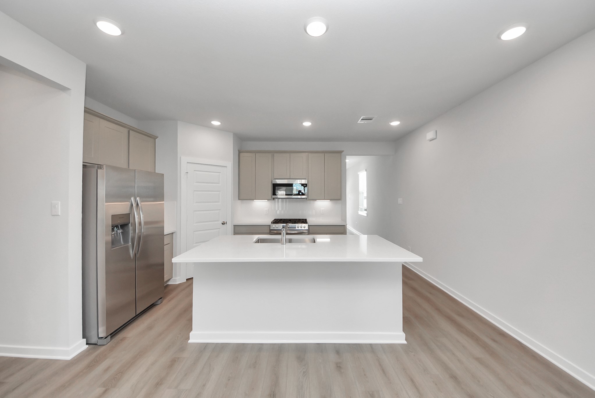 1031 Wildflower Way Drive Property Photo 10