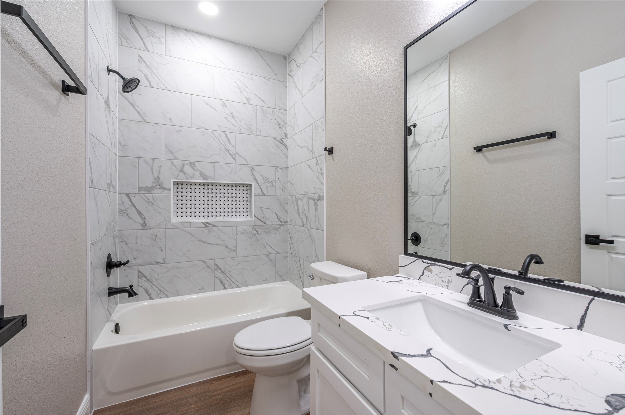 8125 Wetherby Lane Property Photo 10