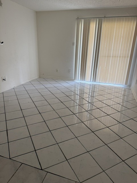 10203 Forum Park Drive 142 Property Photo 4