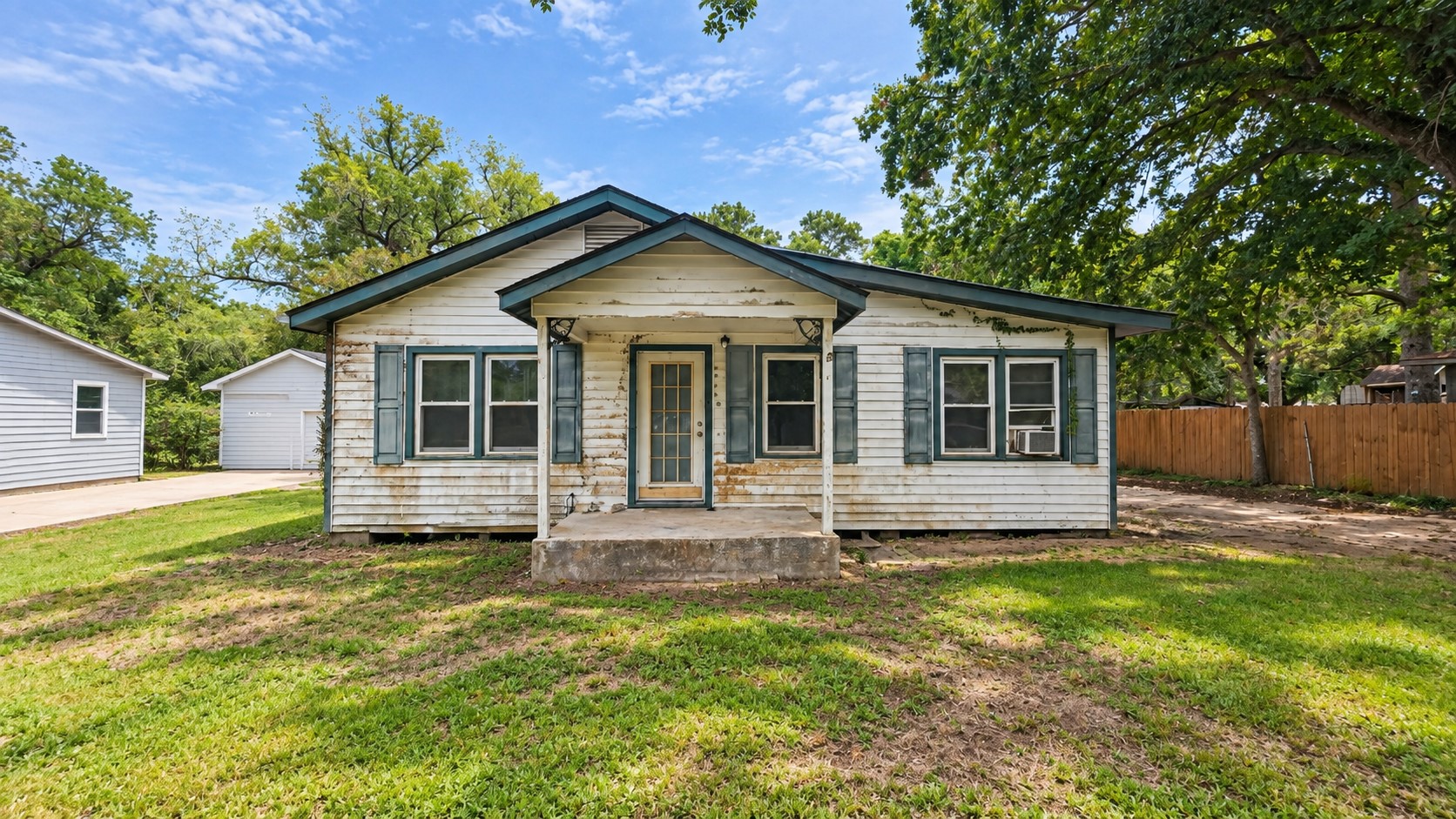 4217 Alabama Avenue Property Photo 1
