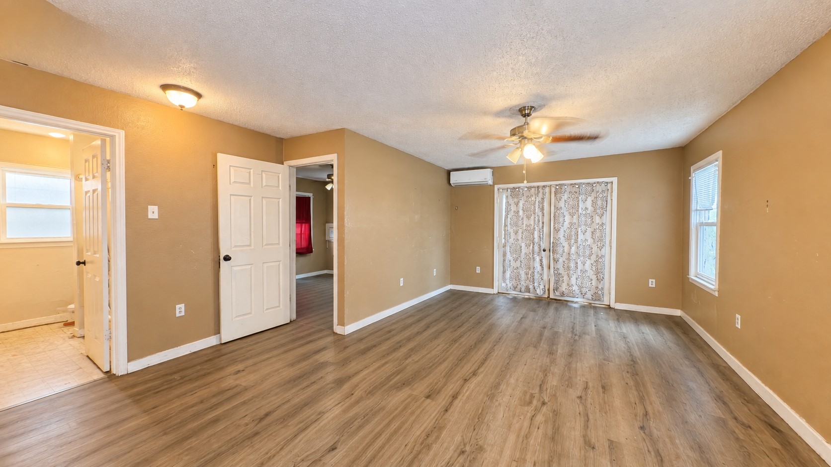 4217 Alabama Avenue Property Photo 4