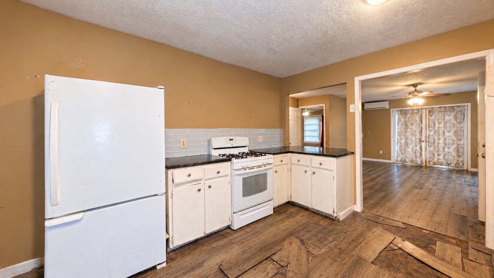 4217 Alabama Avenue Property Photo 6