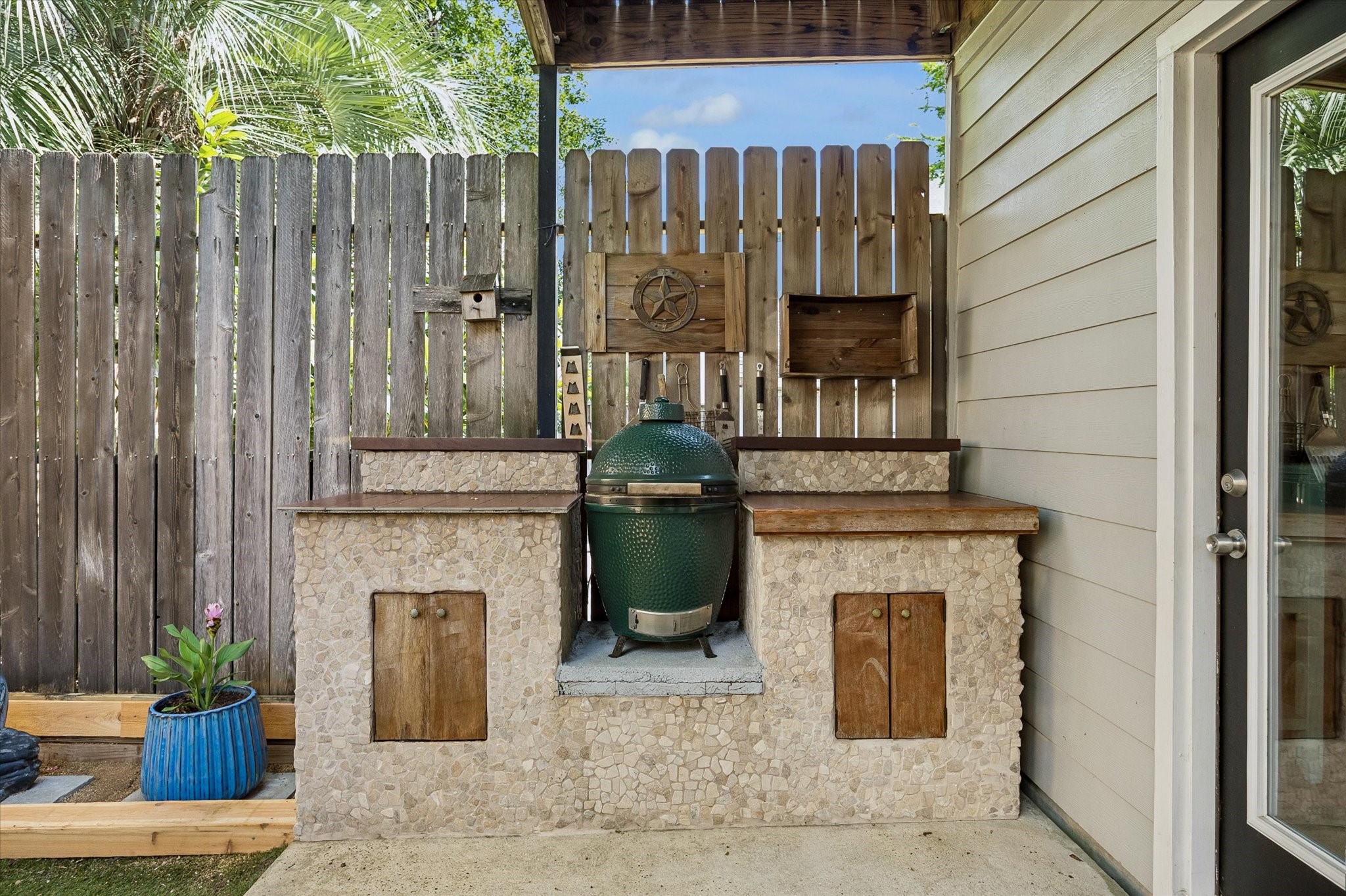 257 Malone Street Property Photo 33