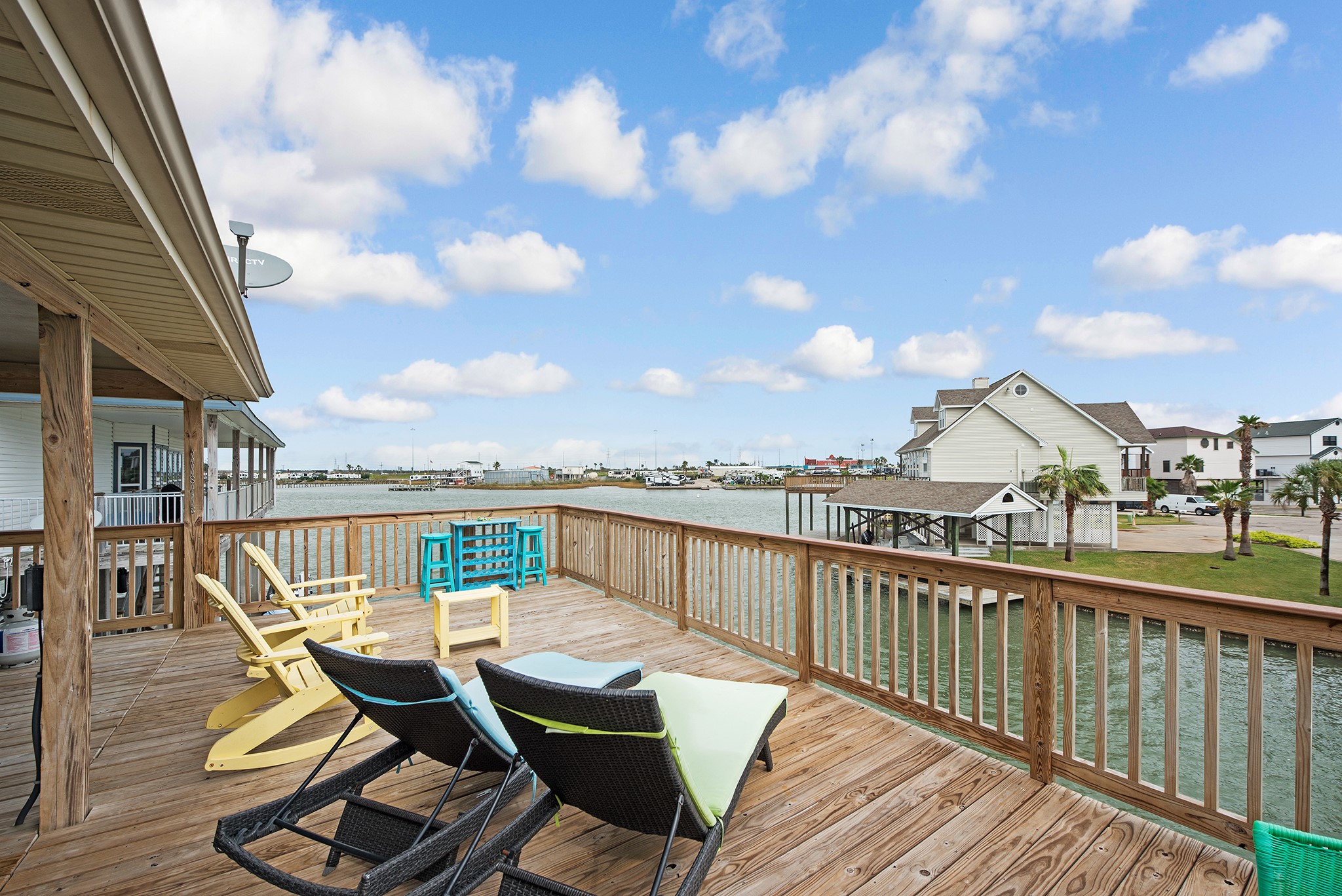 336 Admiral Circle Property Photo 11