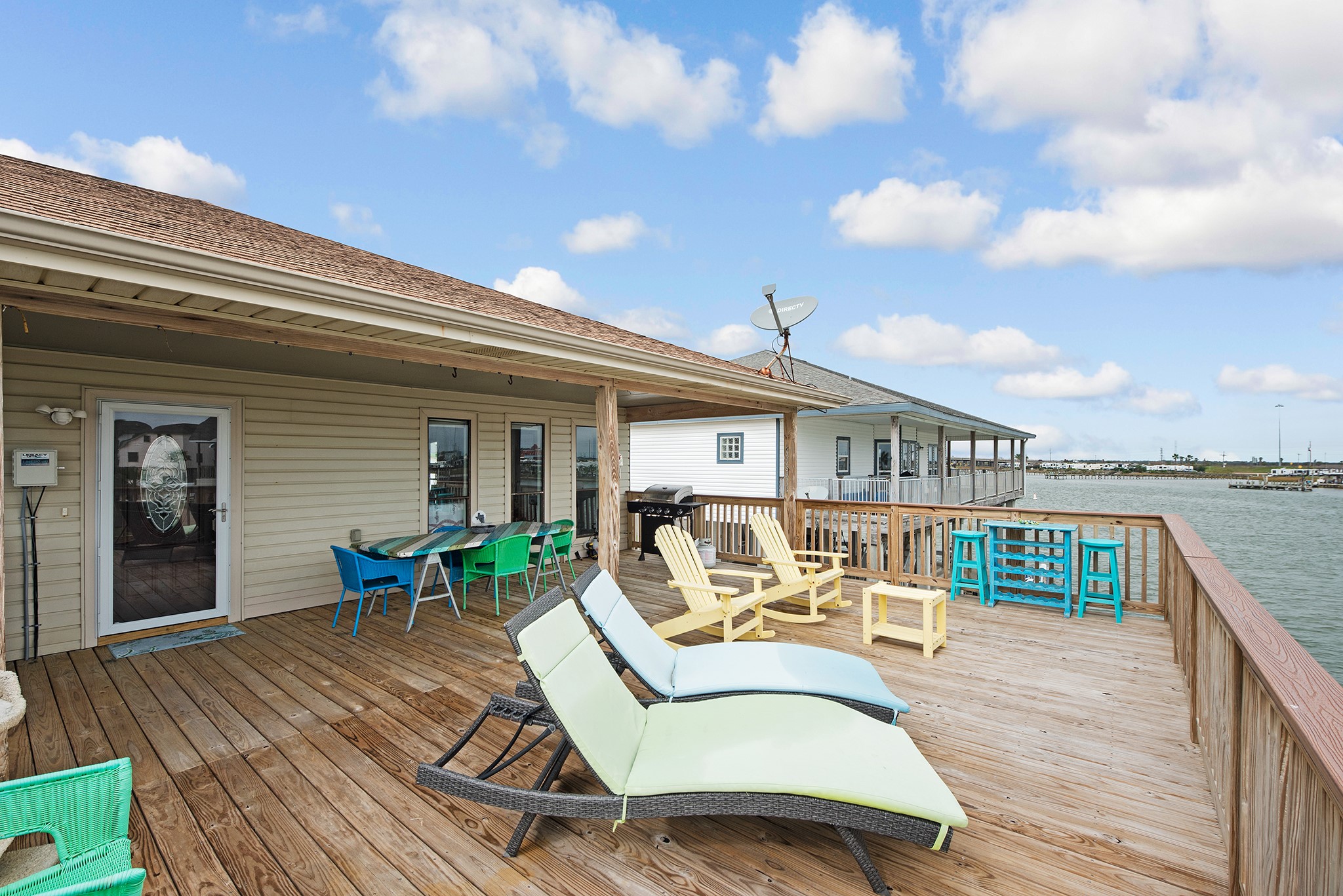 336 Admiral Circle Property Photo 12