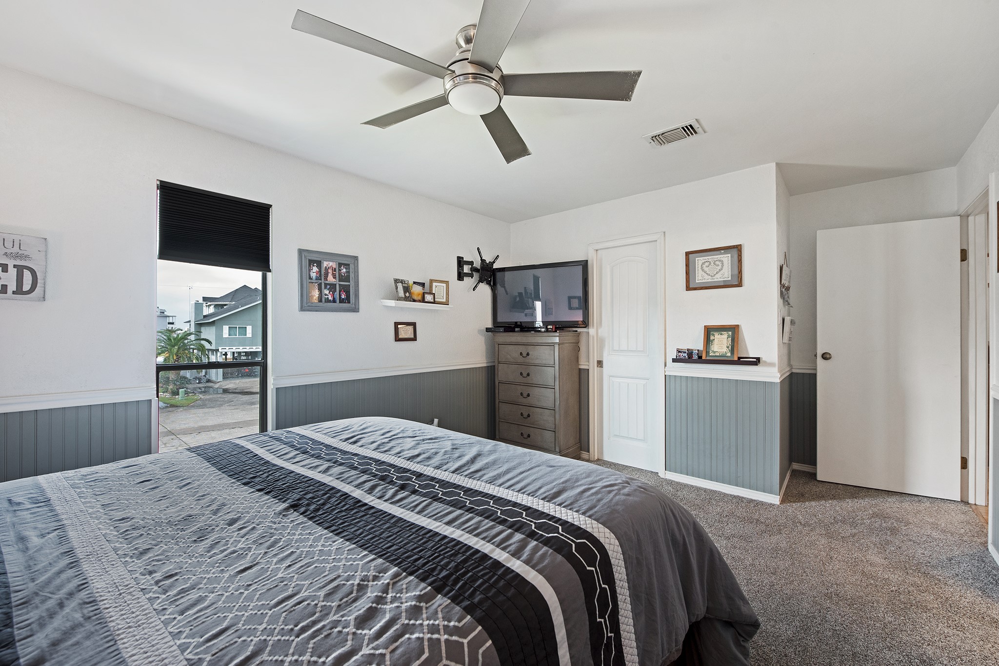 336 Admiral Circle Property Photo 28