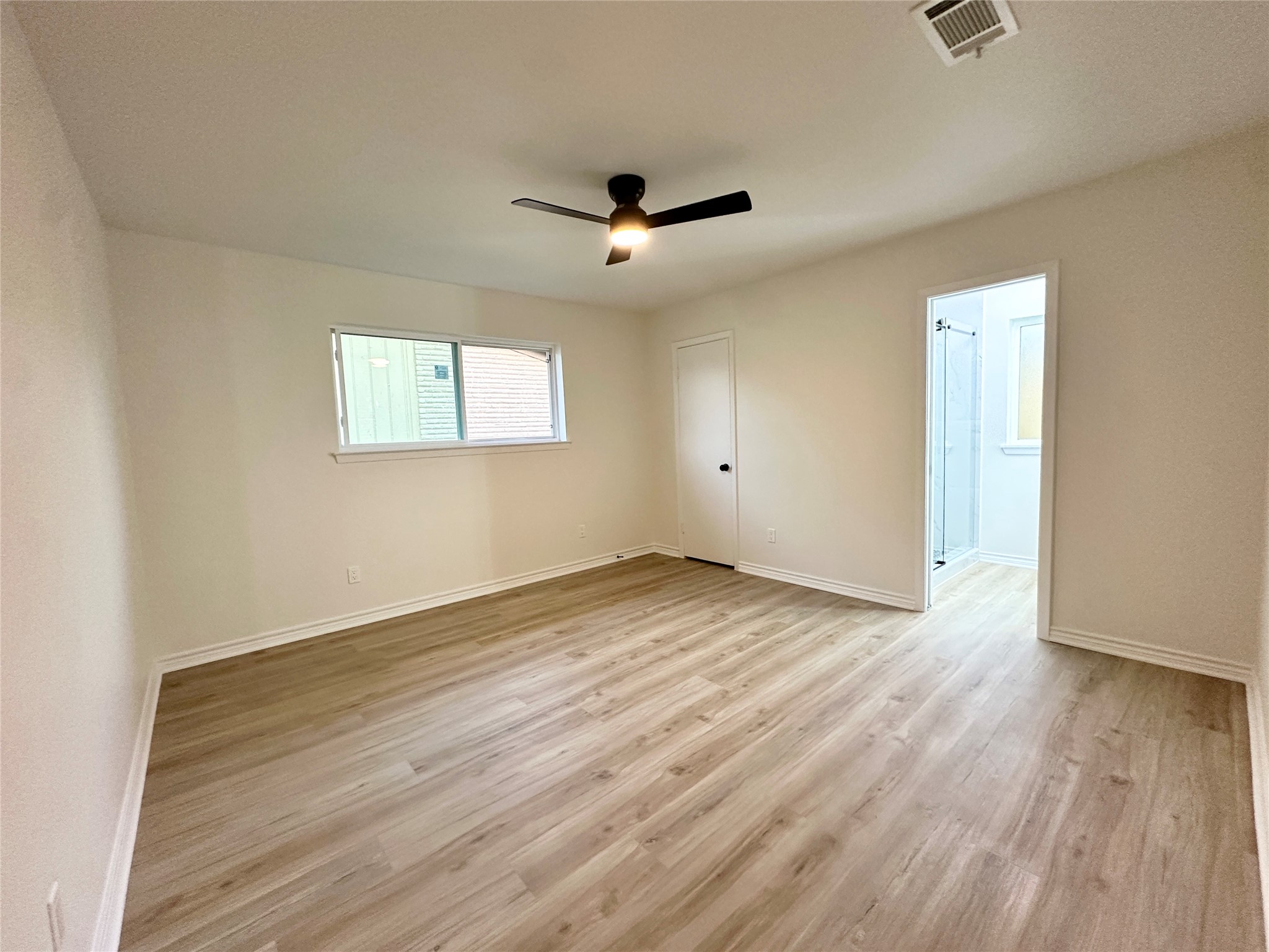 9539 Beverlyhill Street Property Photo 25