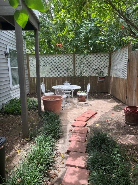 913a Atchison Street N Property Photo 25