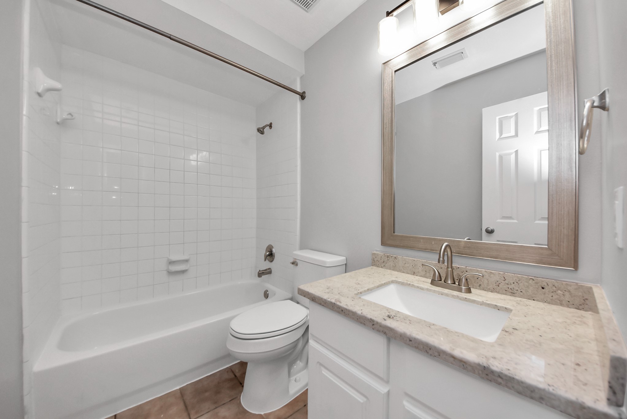 22014 Guston Hall Lane Property Photo 19