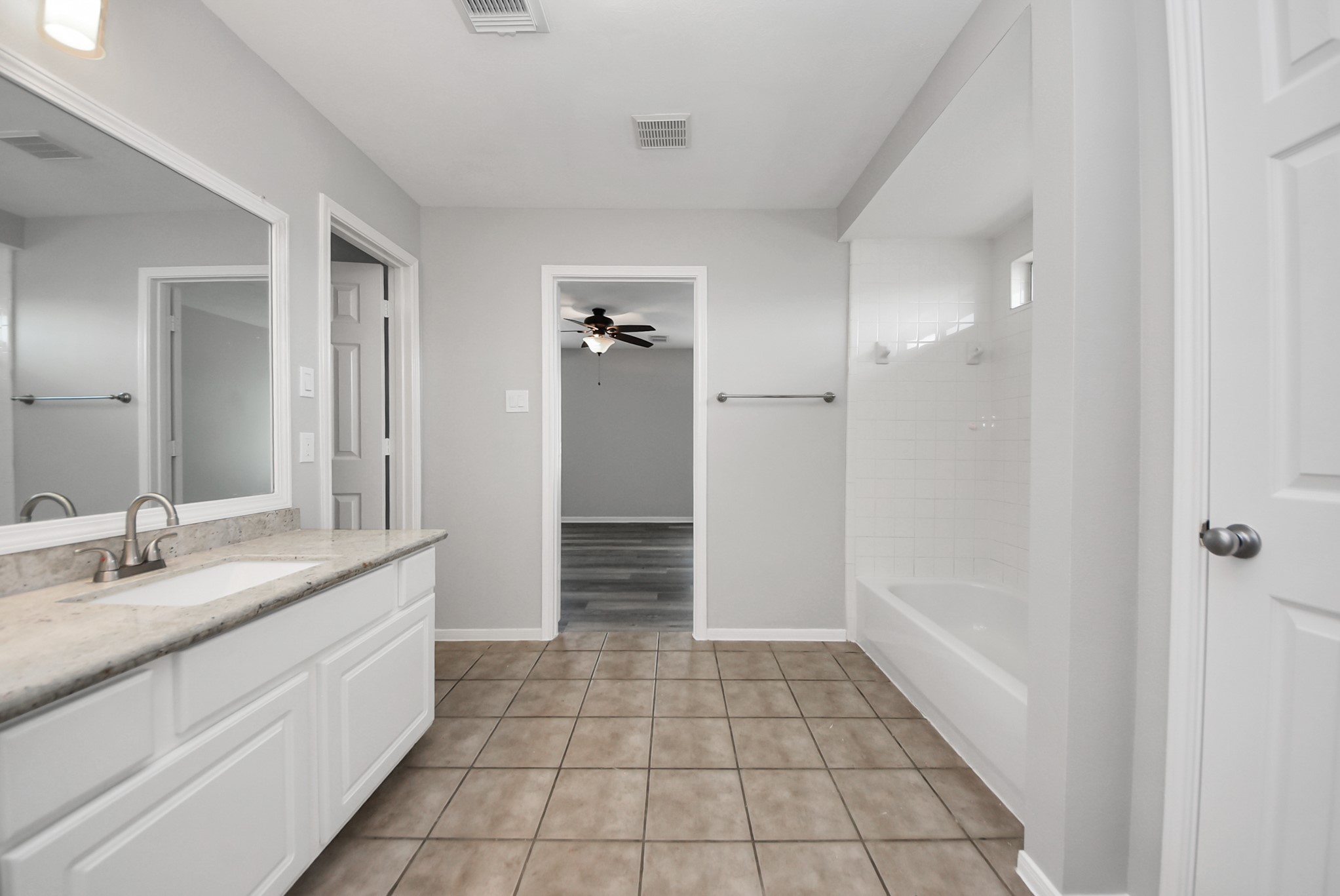 22014 Guston Hall Lane Property Photo 27