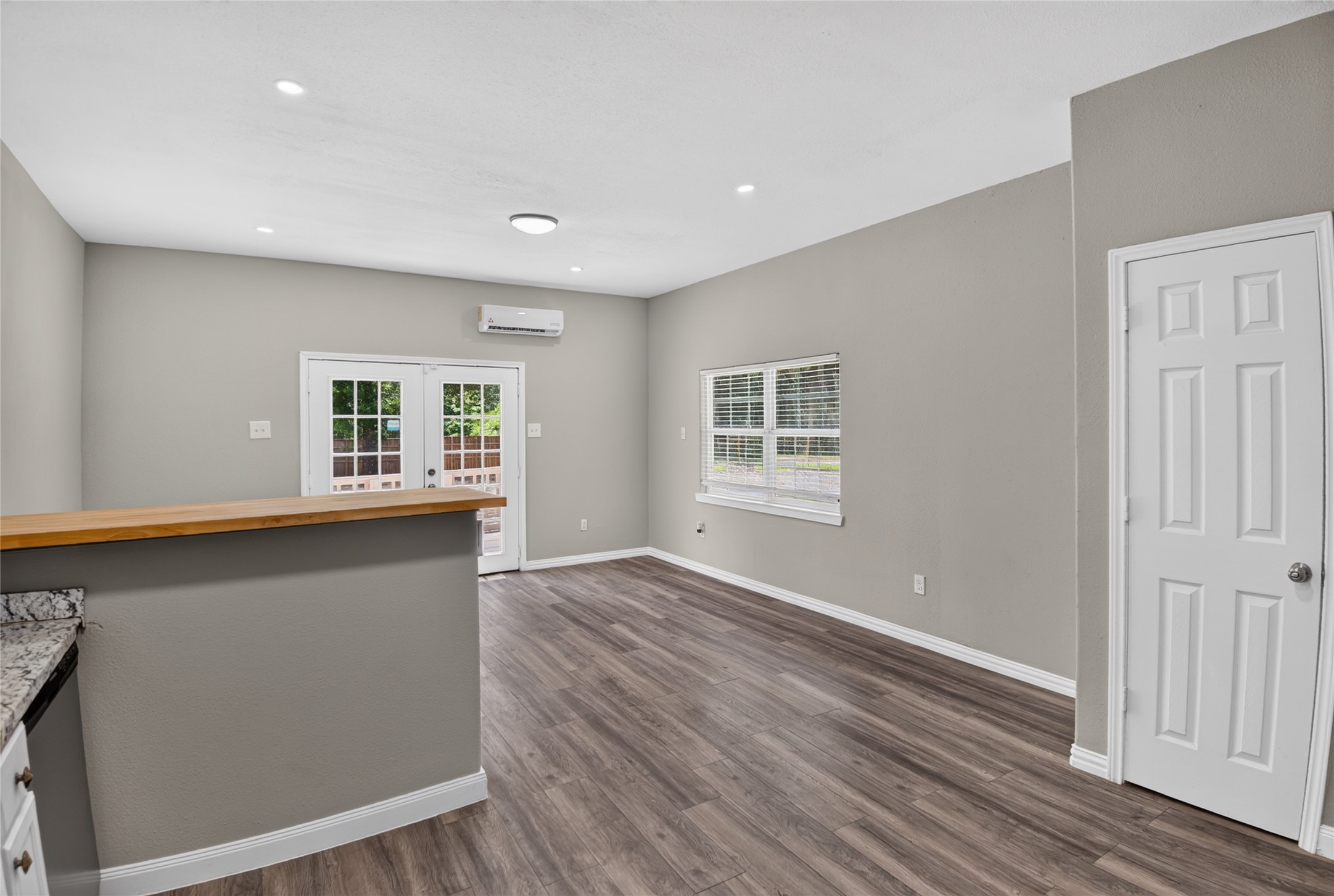 290 Magnolia Road Property Photo 6