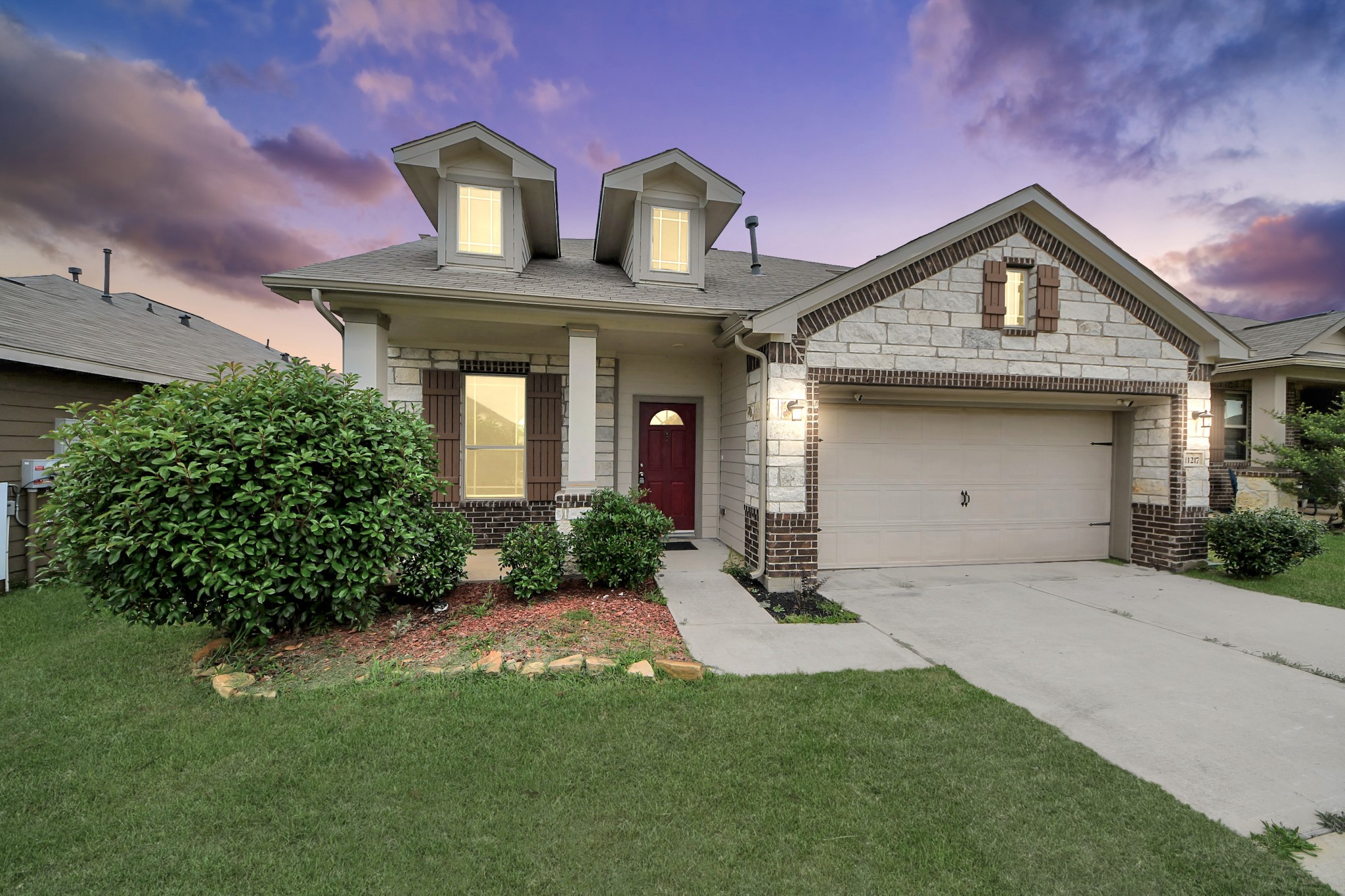 11217 Danny Lane Property Photo 6