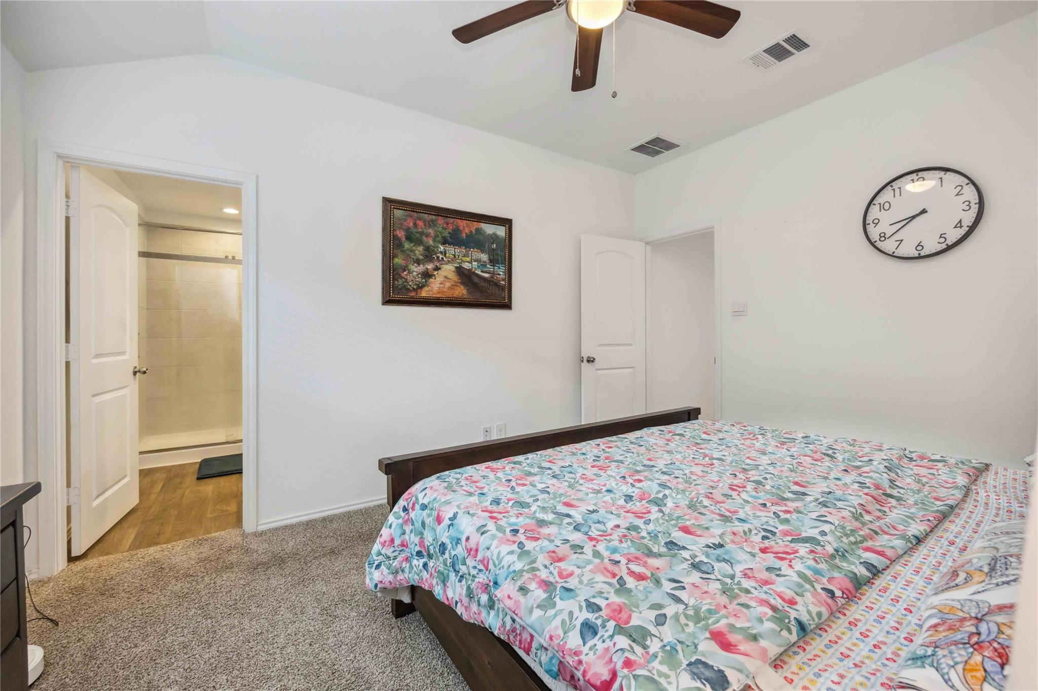 16684 Lonely Pines Drive Property Photo 14