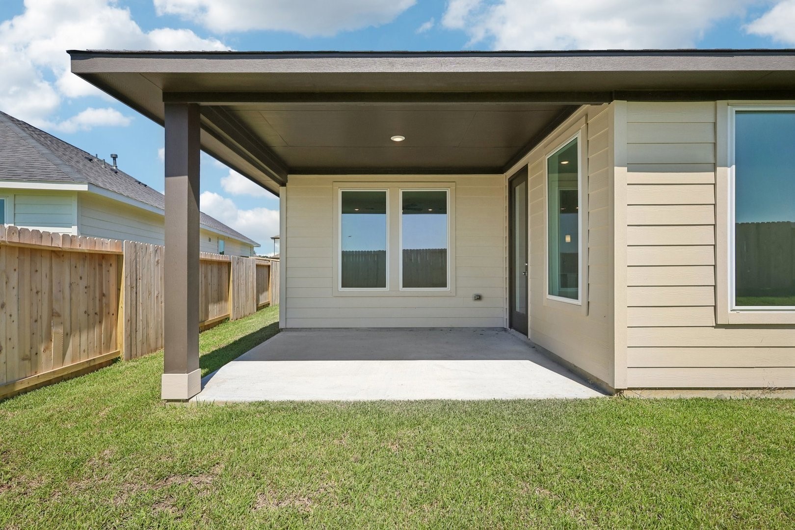 14465 Trumpet Lane Property Photo 13