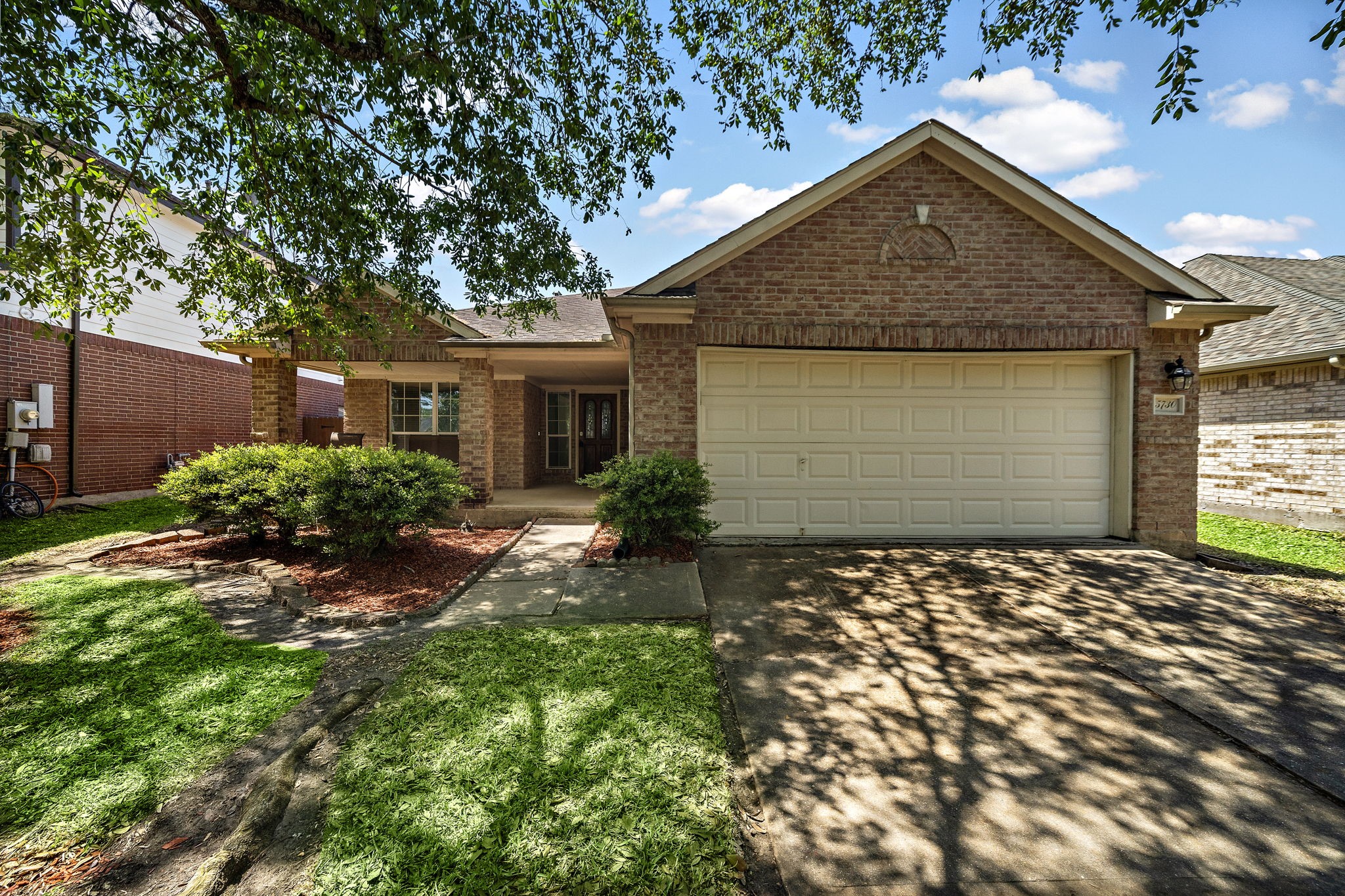 5730 Richfield Park Court Property Photo