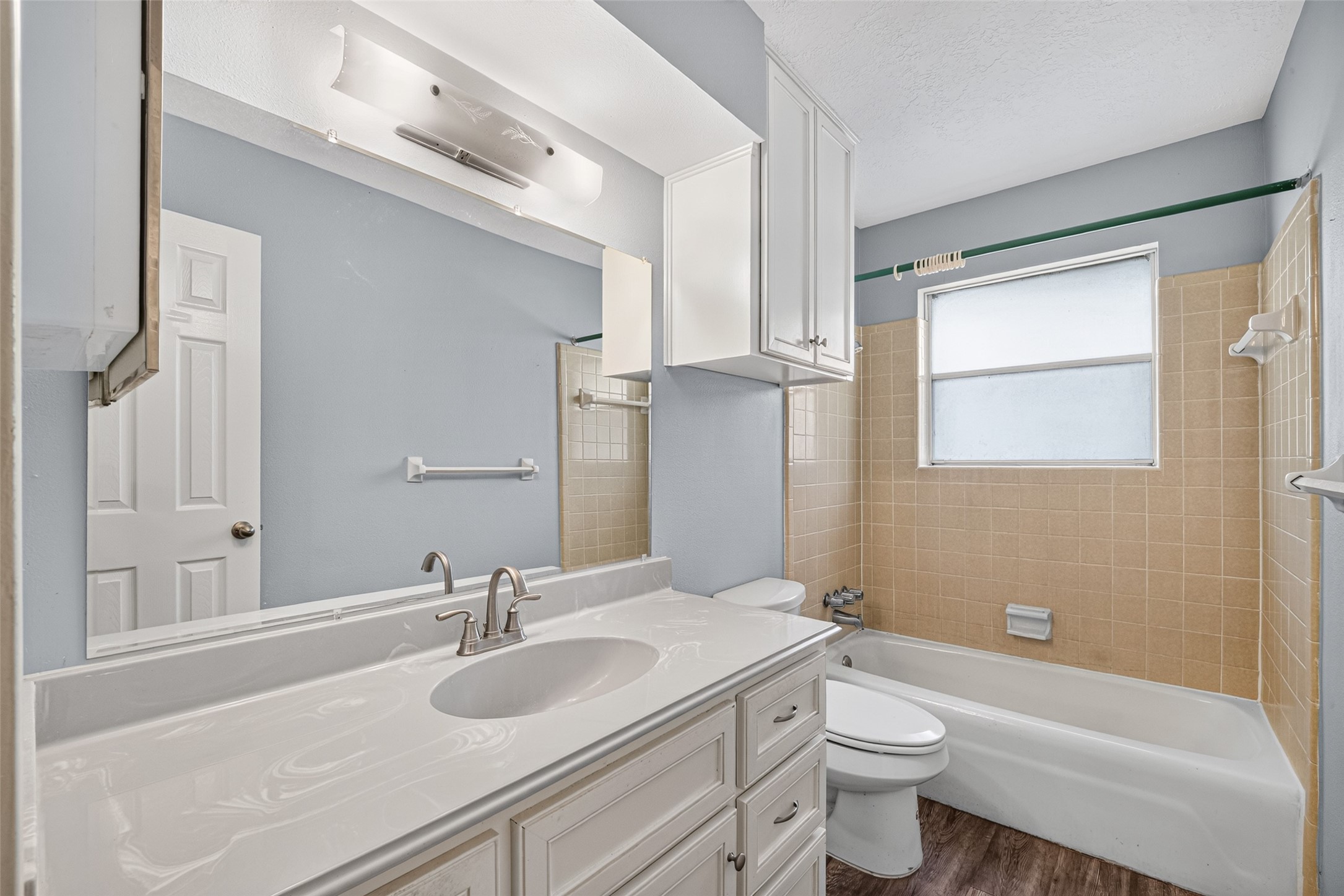 2707 Livingston Drive Property Photo 11
