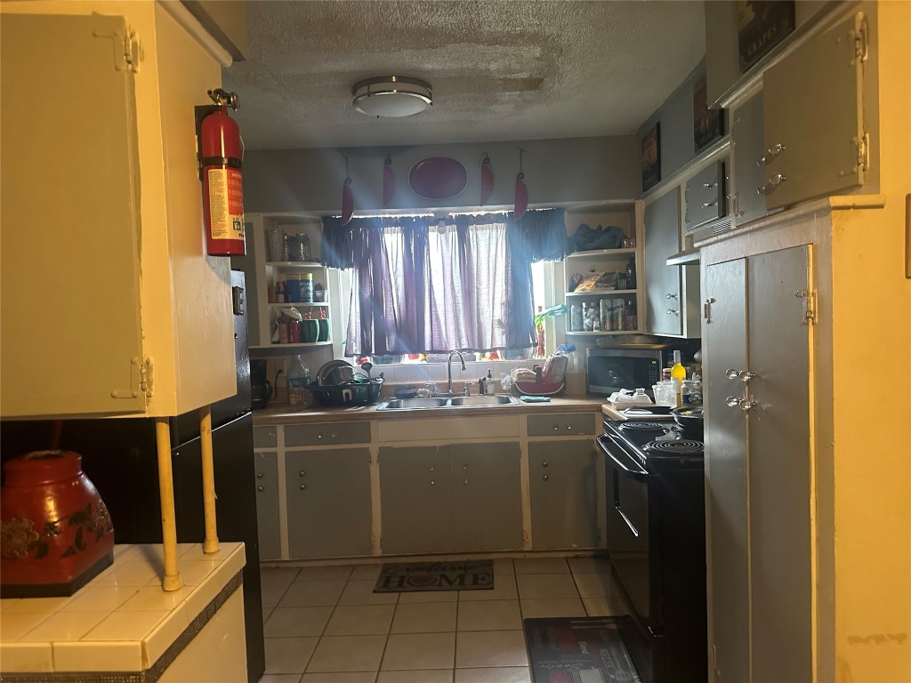 9330 Laura Koppe Road Property Photo 10