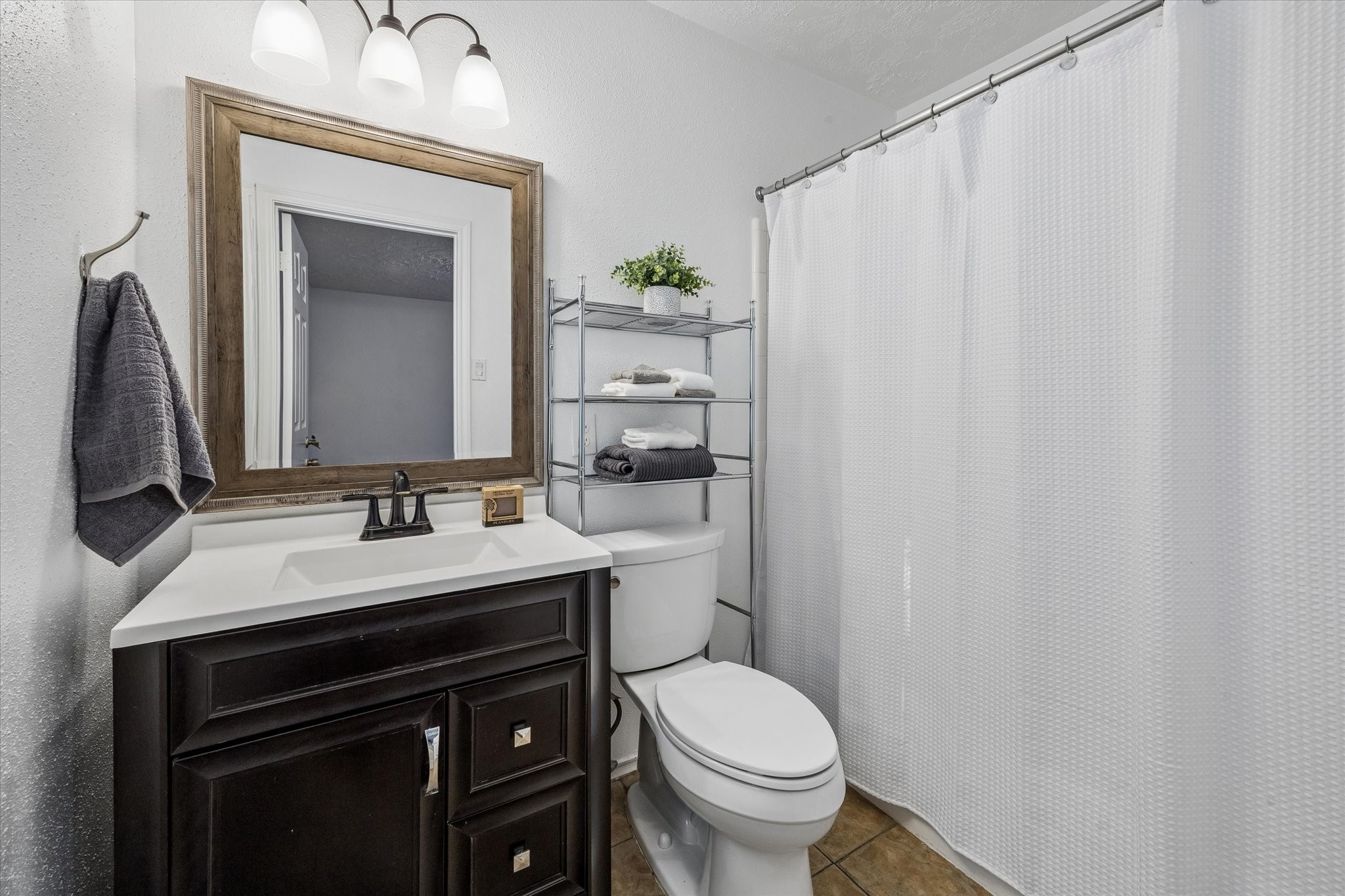 910 Country Place Blvd Property Photo 16