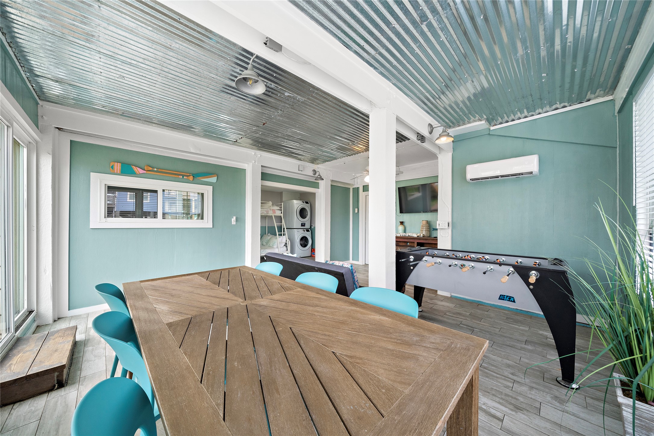 21623 Zachary Property Photo 25