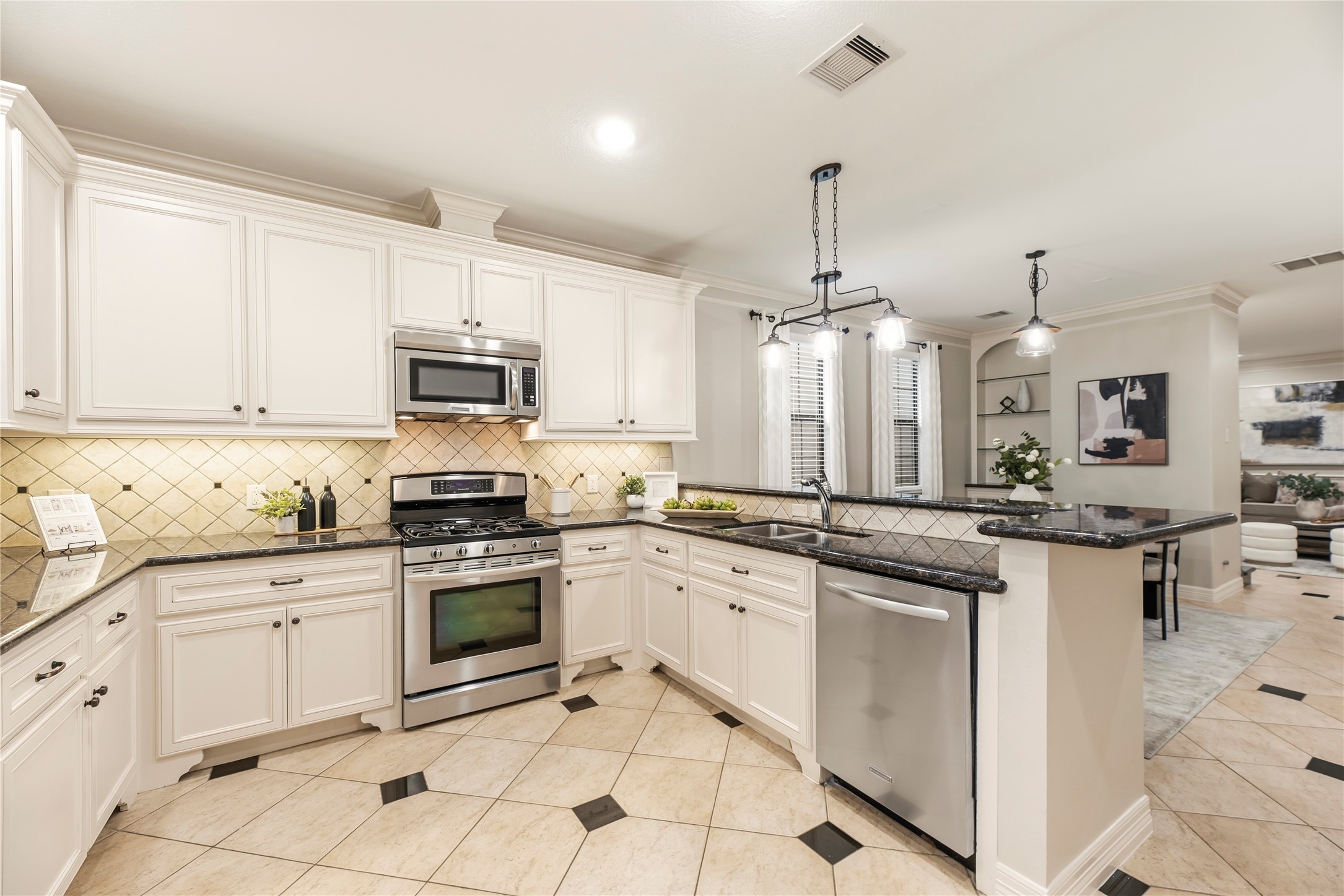 5728 Petty Street Property Photo 13