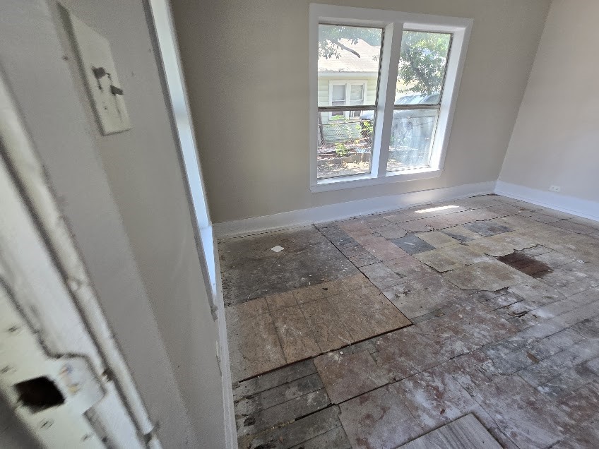 1105 1st Street Property Photo 3