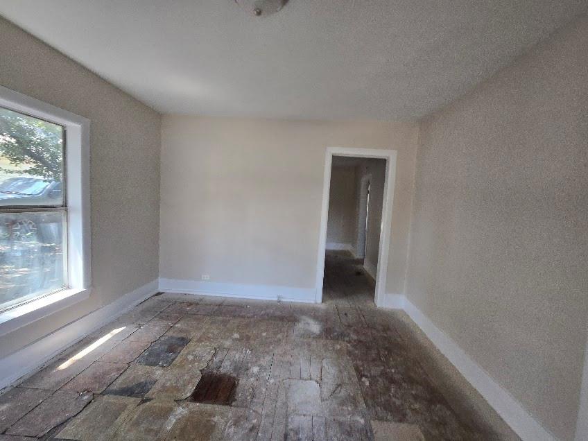1105 1st Street Property Photo 4