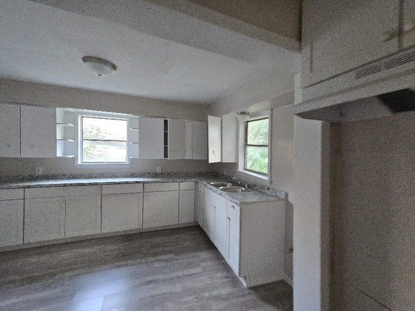 1105 1st Street Property Photo 10