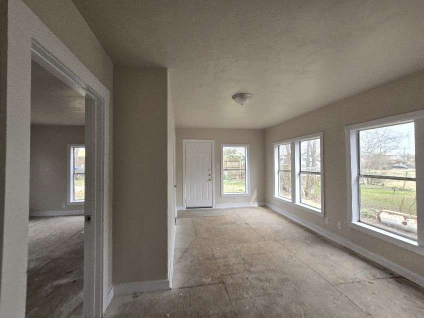 1105 1st Street Property Photo 13