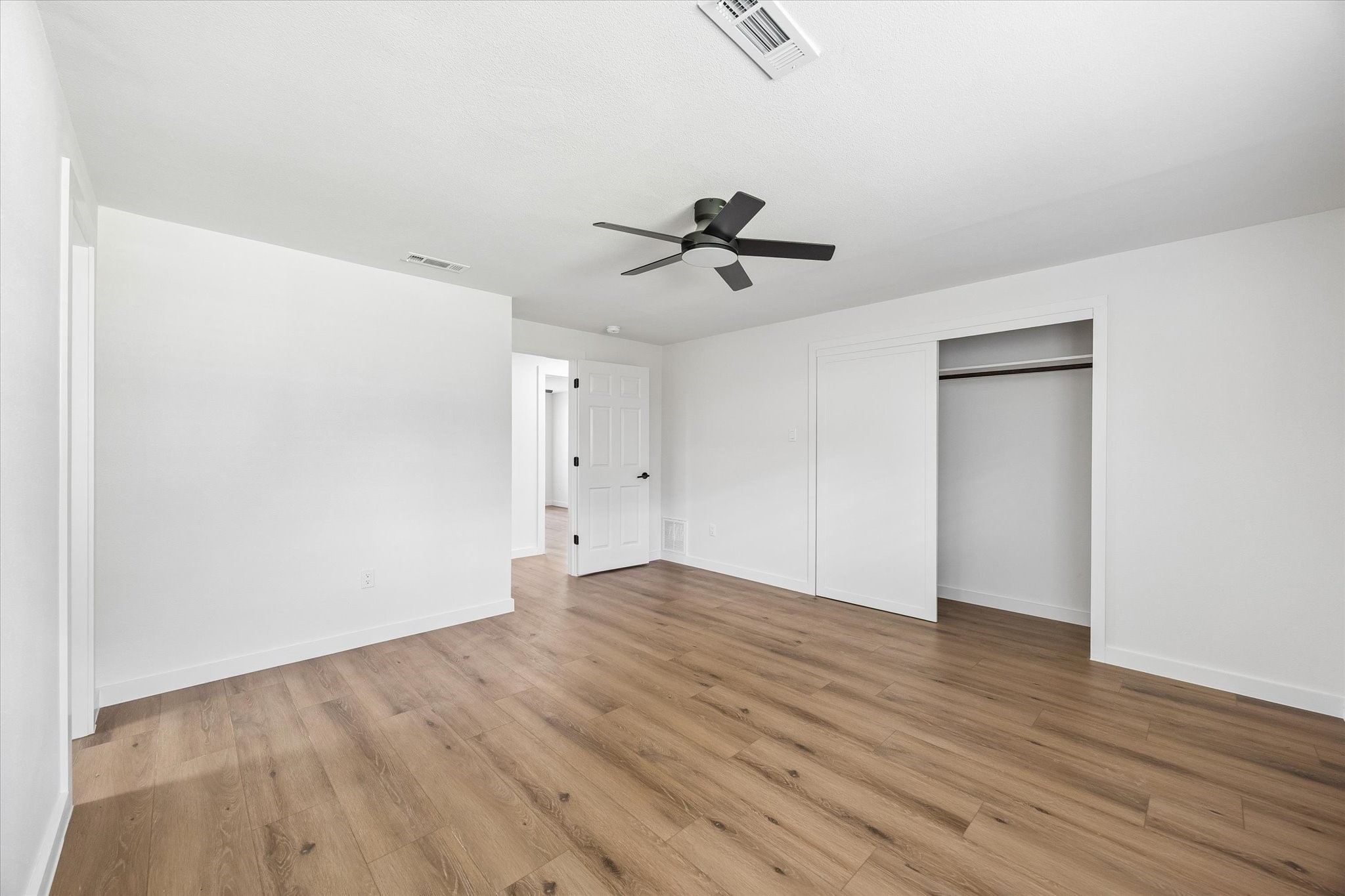 10618 Wickersham Lane Property Photo 16
