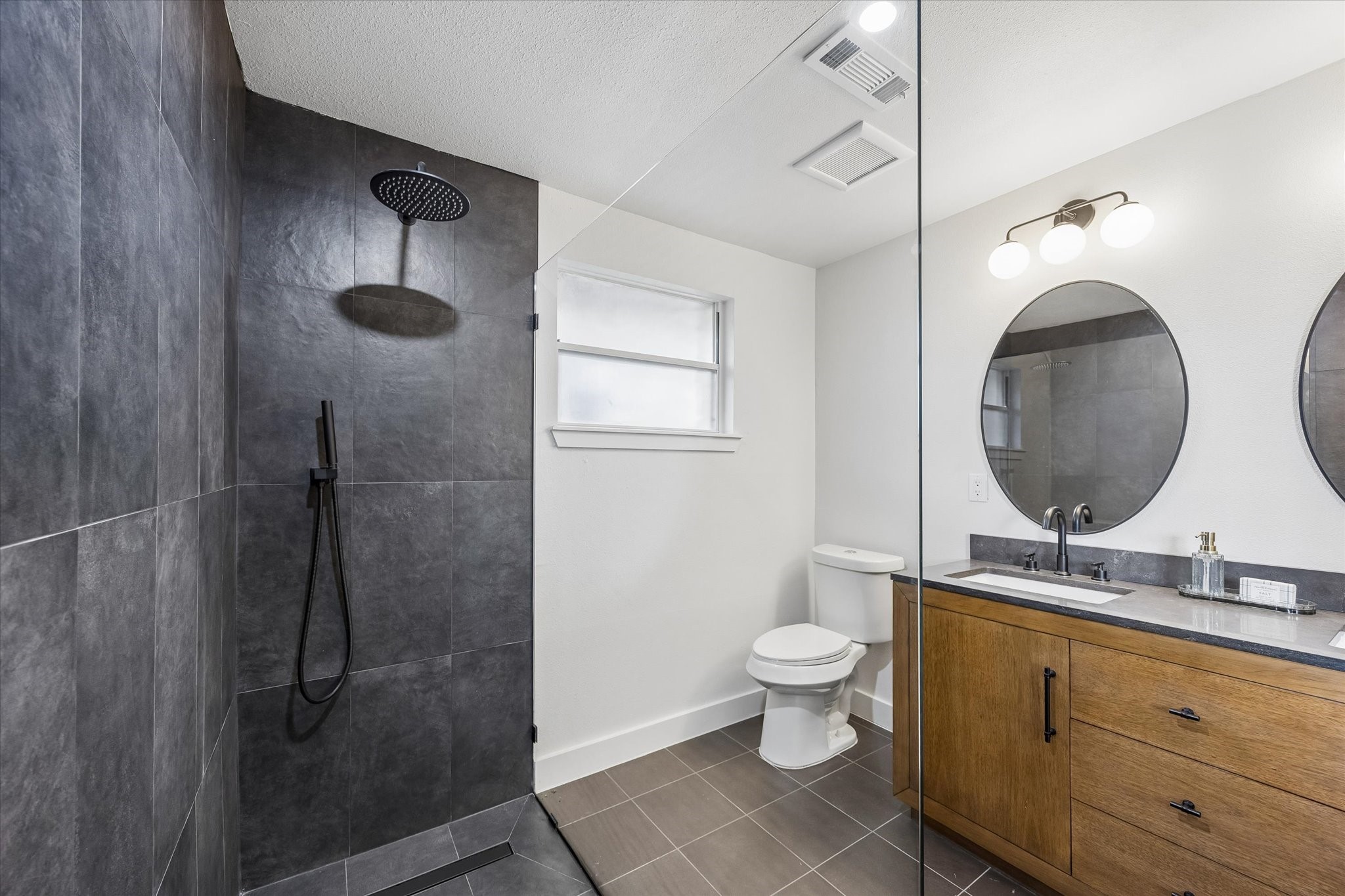 10618 Wickersham Lane Property Photo 19