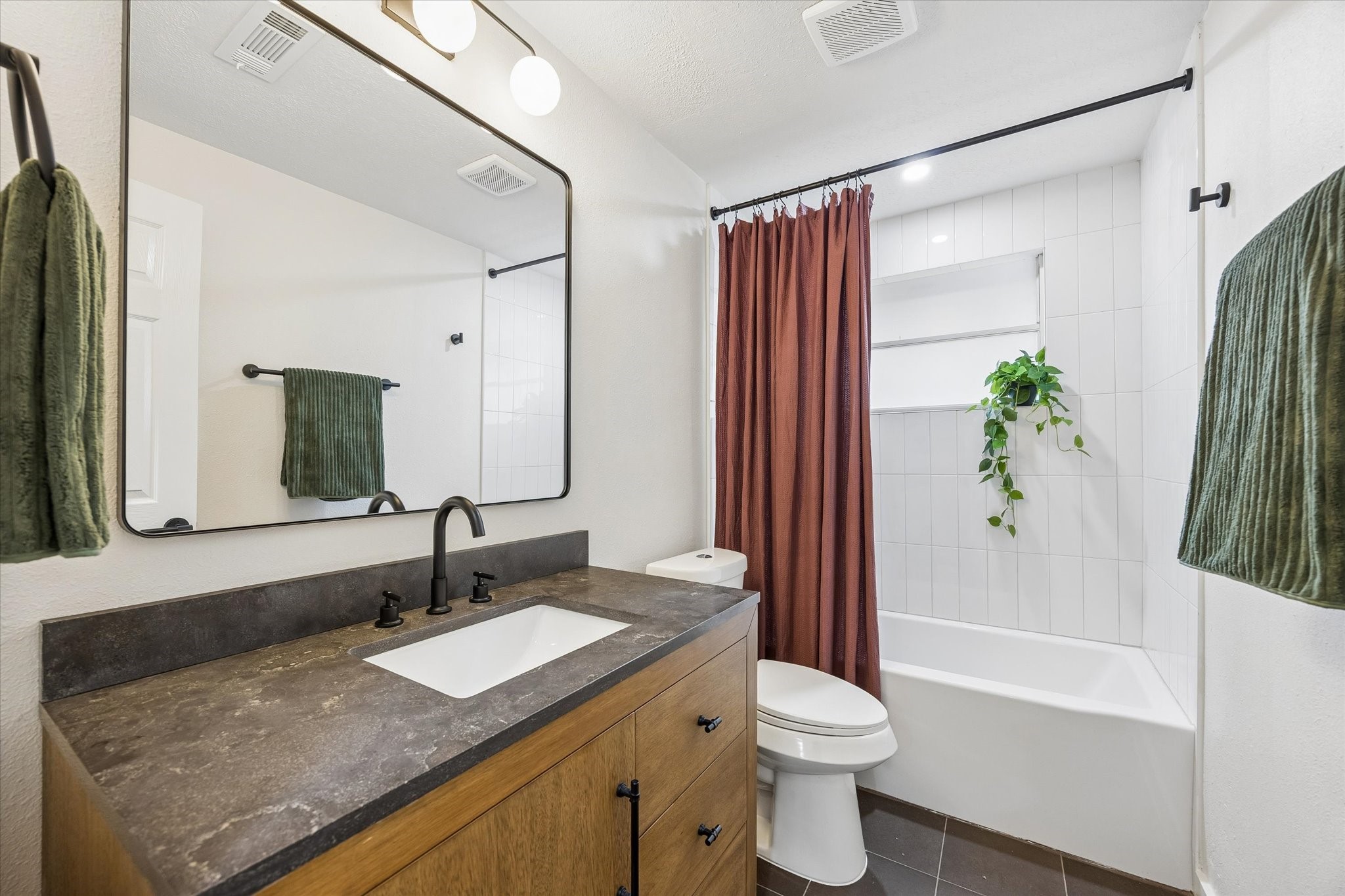 10618 Wickersham Lane Property Photo 22