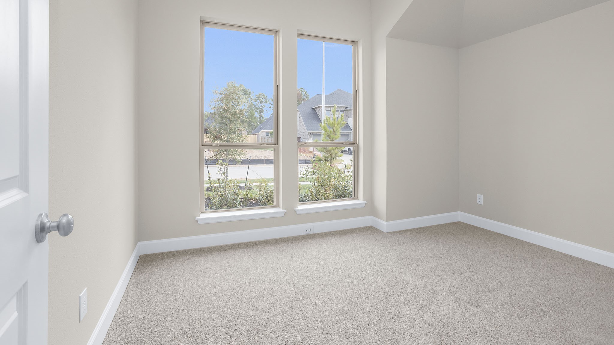 29769 Brushy Gables Drive Property Photo 6