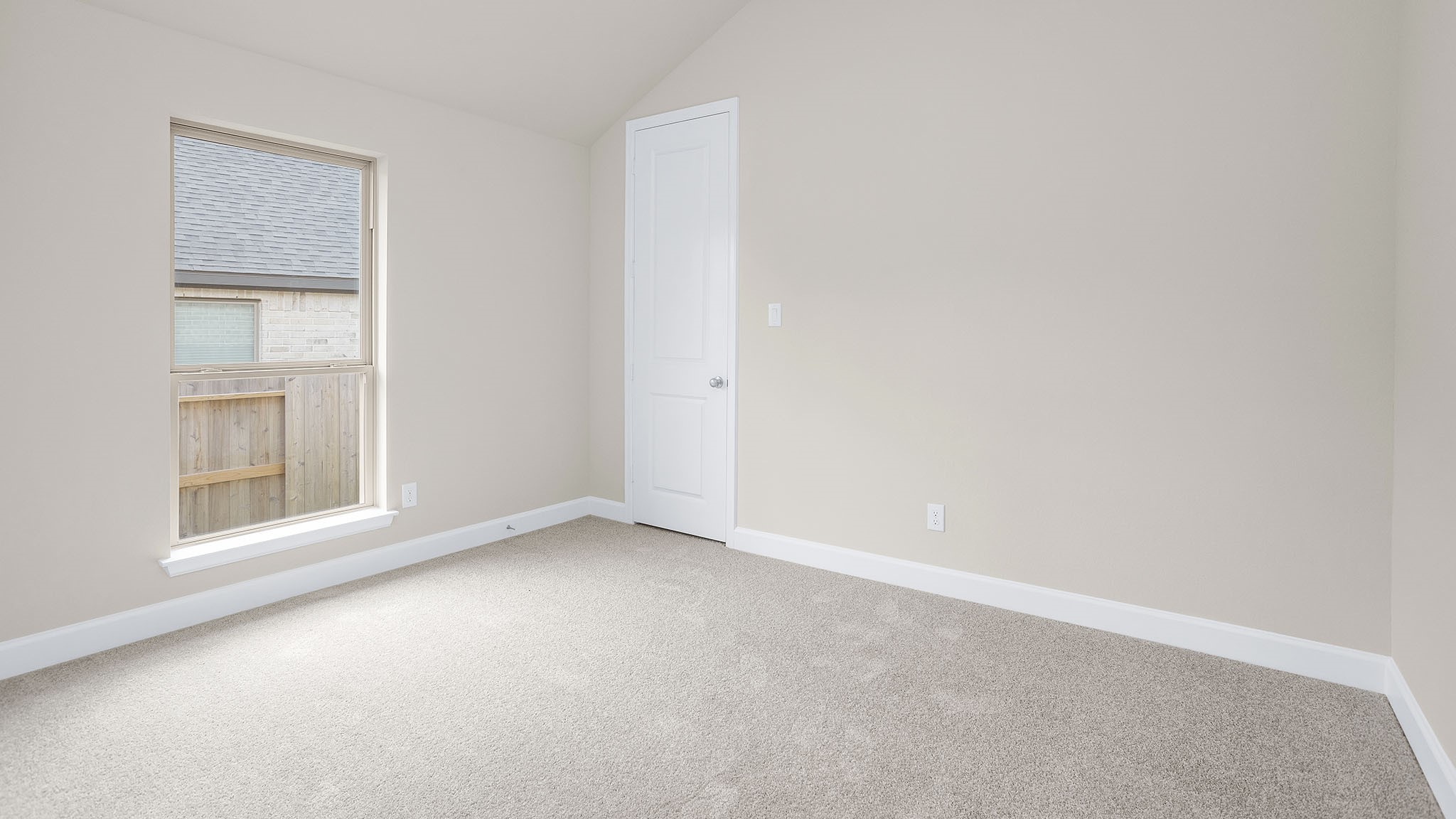 29769 Brushy Gables Drive Property Photo 8