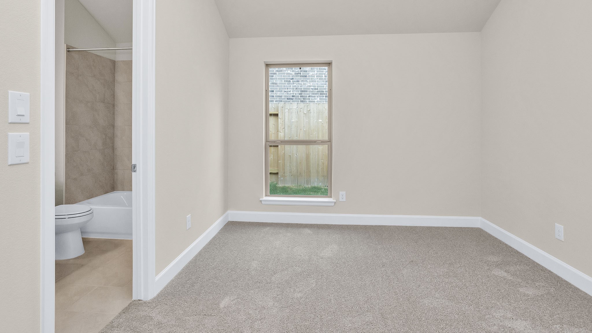 29769 Brushy Gables Drive Property Photo 9