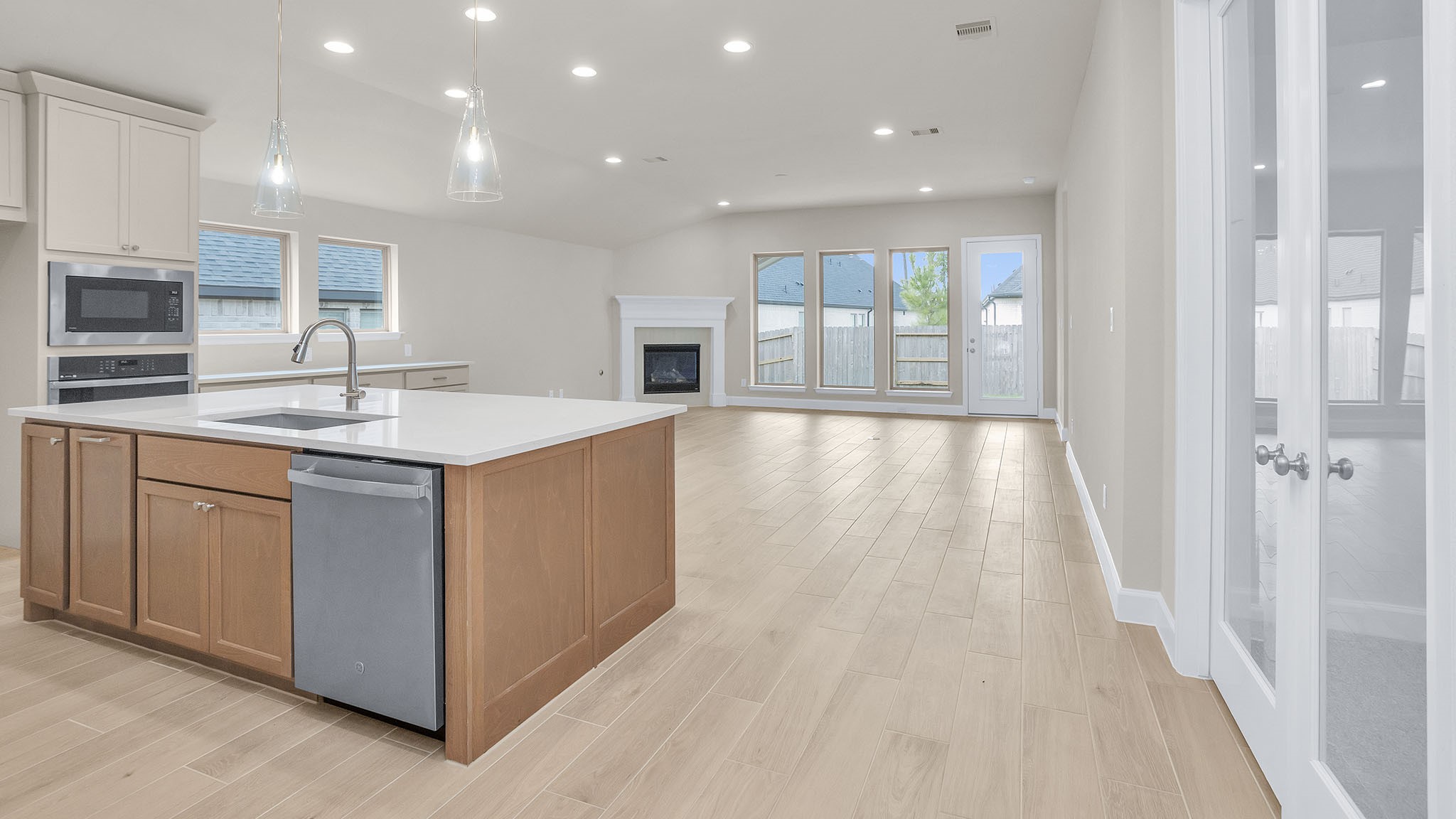29769 Brushy Gables Drive Property Photo 11