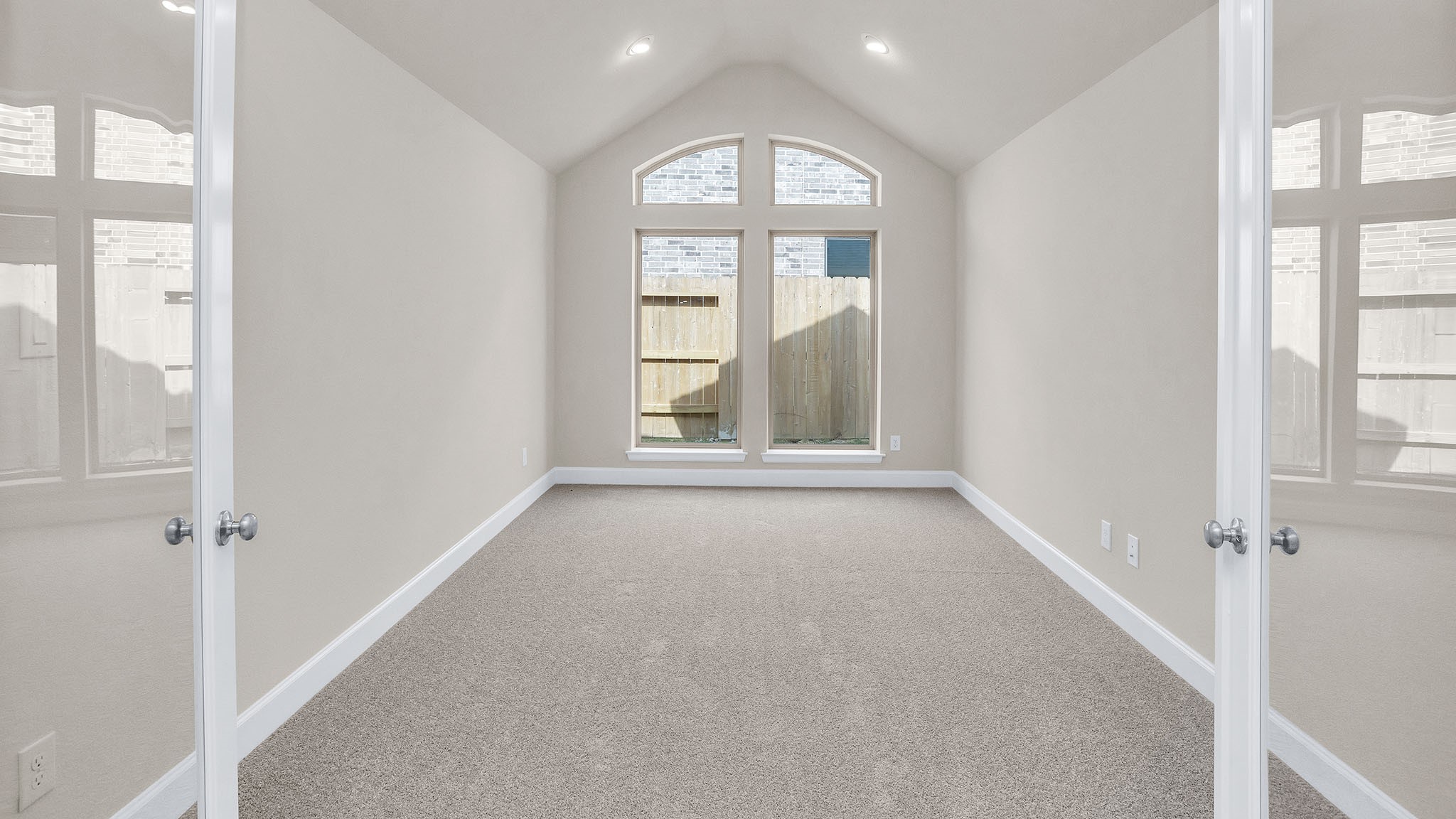 29769 Brushy Gables Drive Property Photo 12